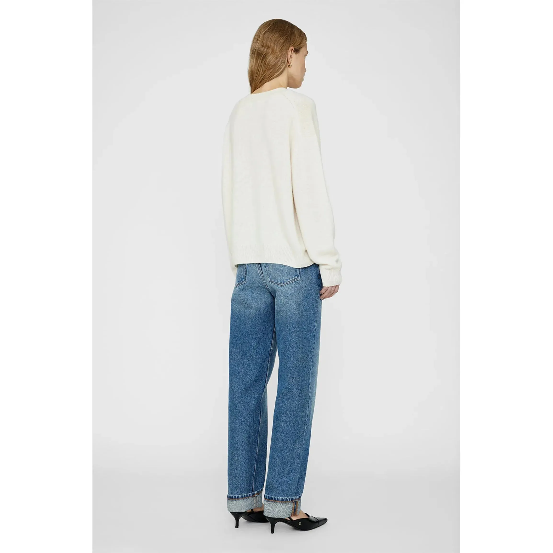 LEE SWEATER