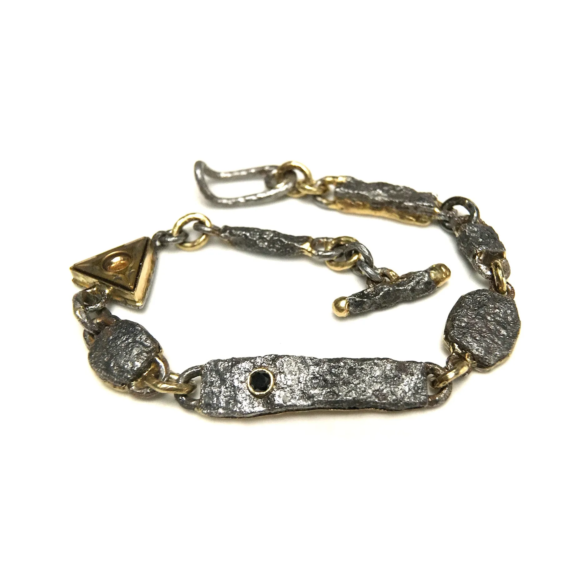 Linked Bracelet with Toggle