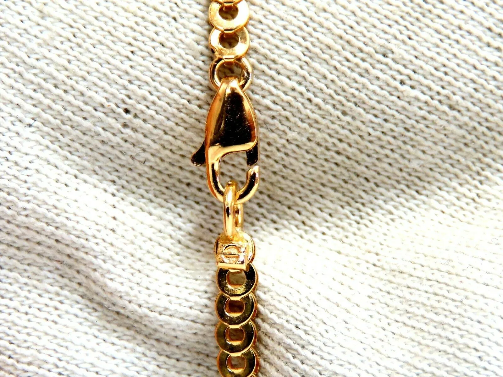 Linked Circles 18kt Gold Bracelet