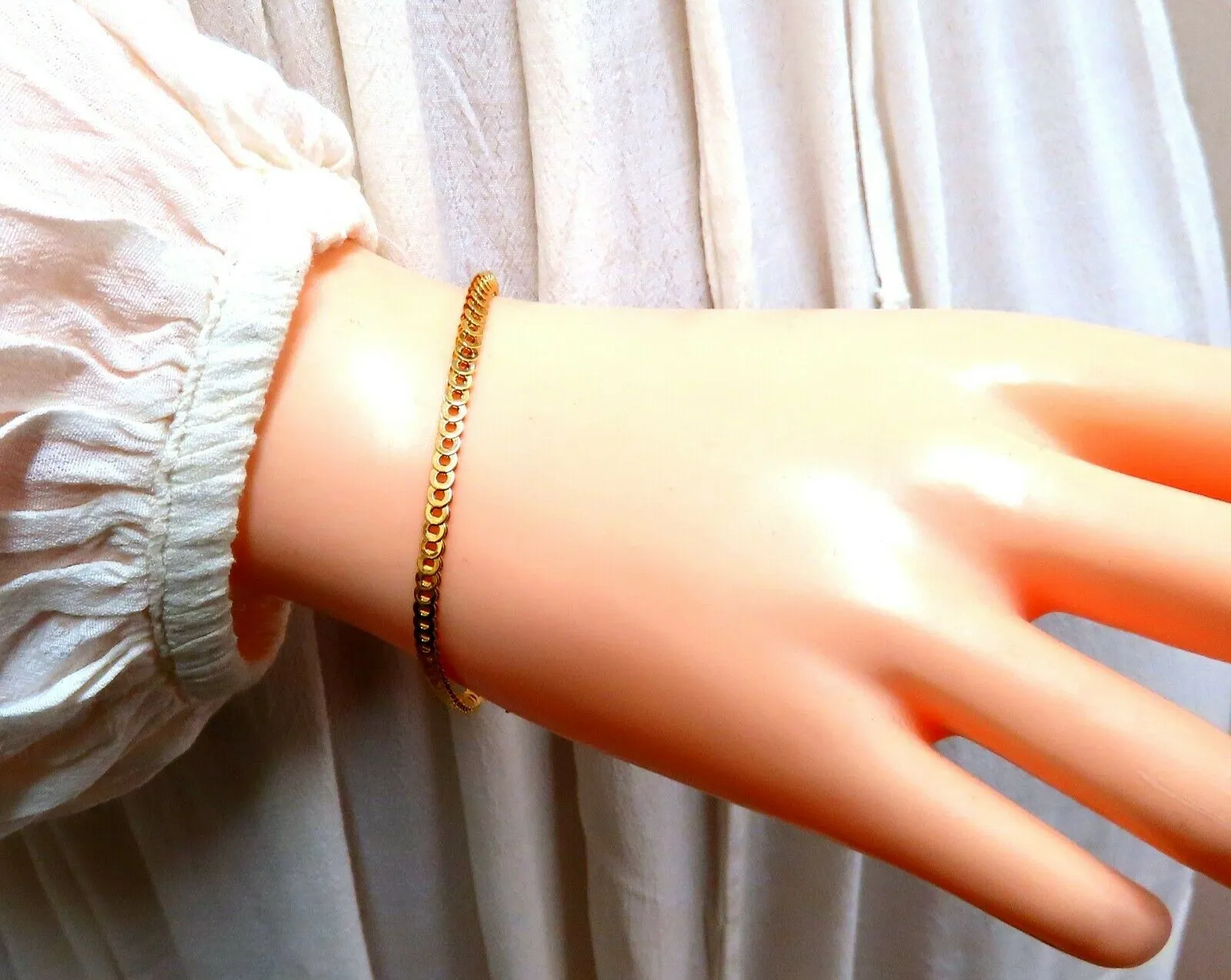 Linked Circles 18kt Gold Bracelet