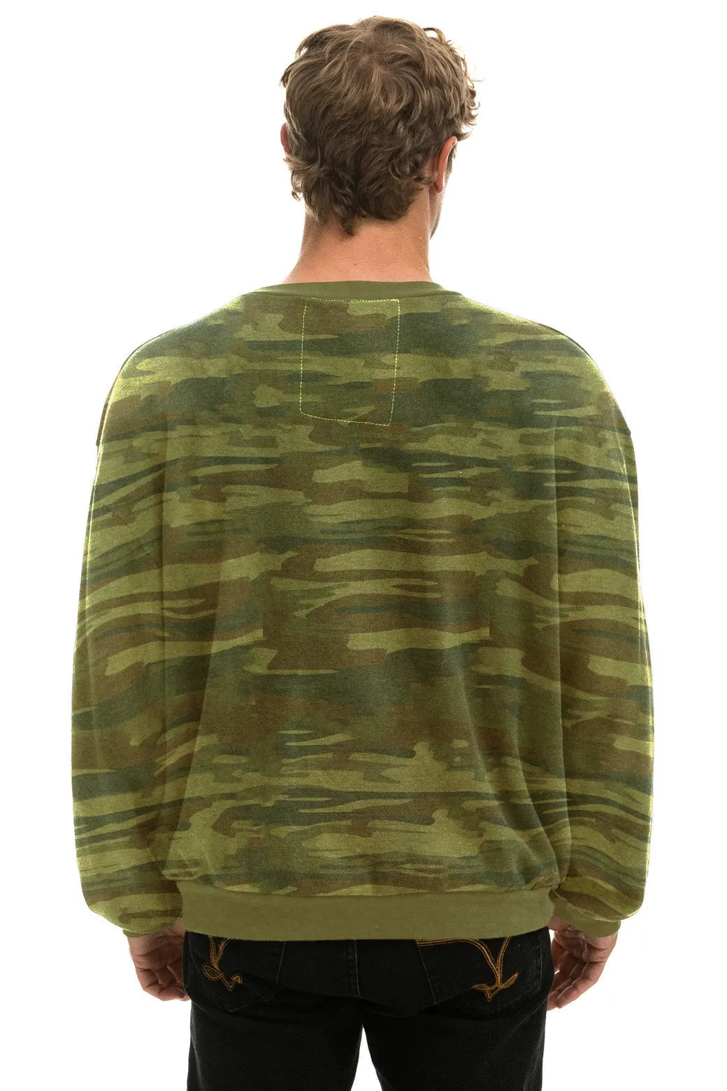 LOGO RELAXED CREW SWEATSHIRT - CAMO
