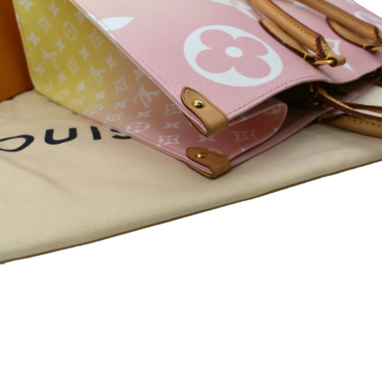 LOUIS VUITTON Pool Onthego GM Monogram Shoulder Bag Pink  - New Year Deals
