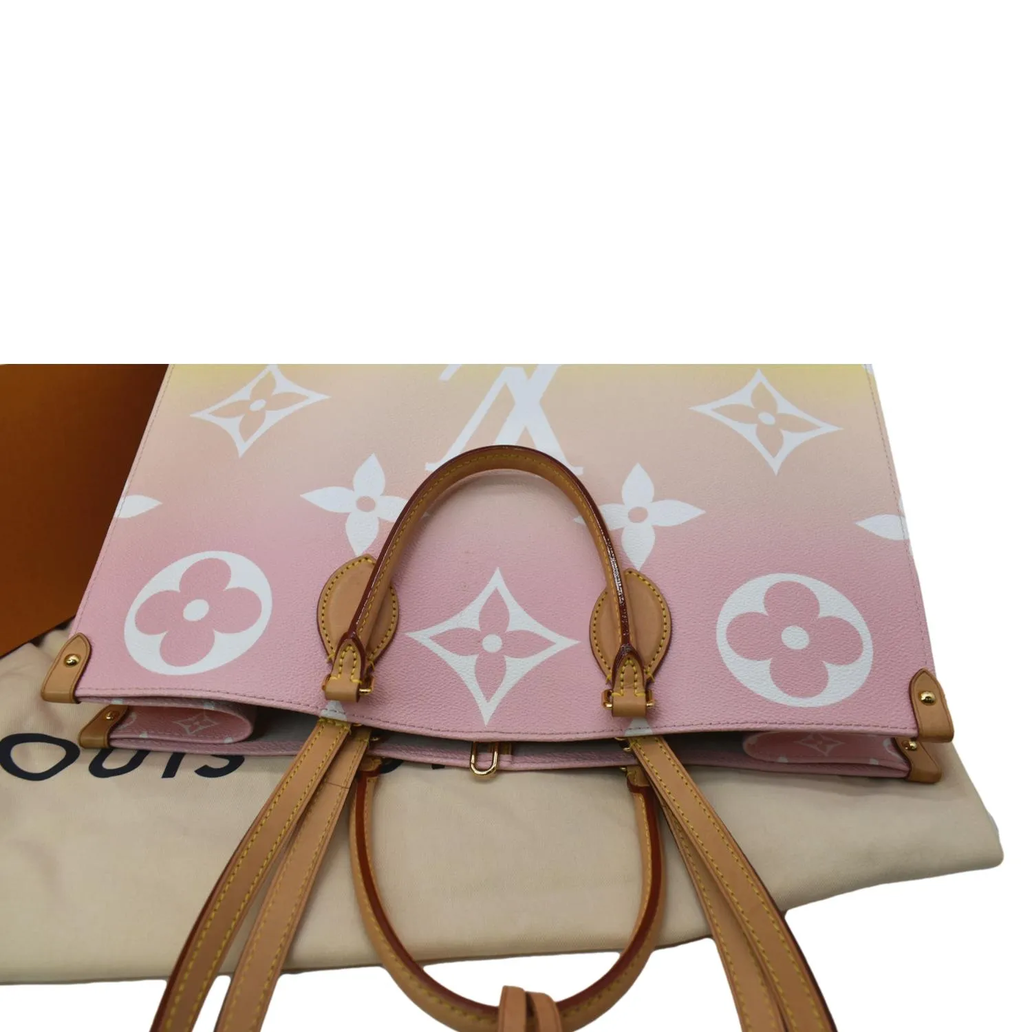 LOUIS VUITTON Pool Onthego GM Monogram Shoulder Bag Pink  - New Year Deals