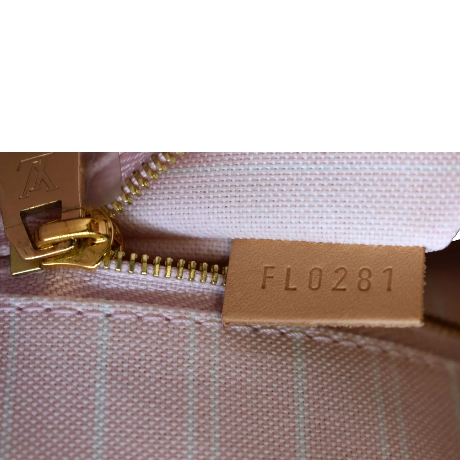 LOUIS VUITTON Pool Onthego GM Monogram Shoulder Bag Pink  - New Year Deals