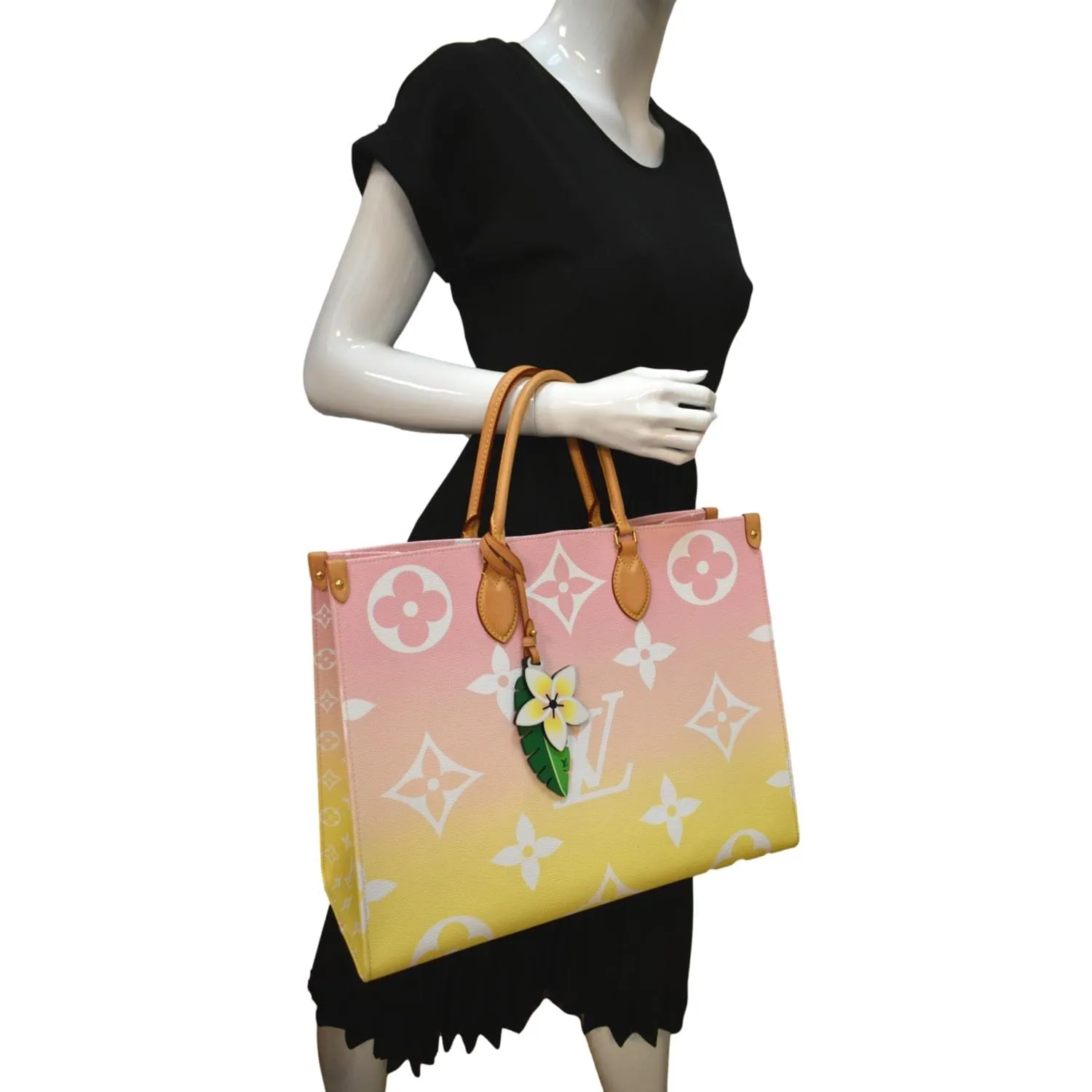 LOUIS VUITTON Pool Onthego GM Monogram Shoulder Bag Pink  - New Year Deals