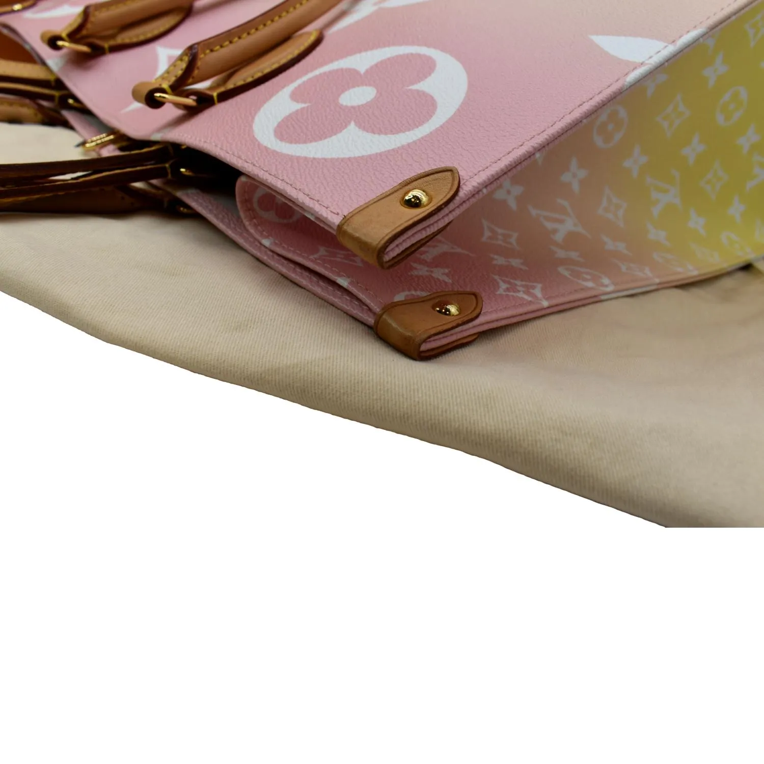 LOUIS VUITTON Pool Onthego GM Monogram Shoulder Bag Pink  - New Year Deals