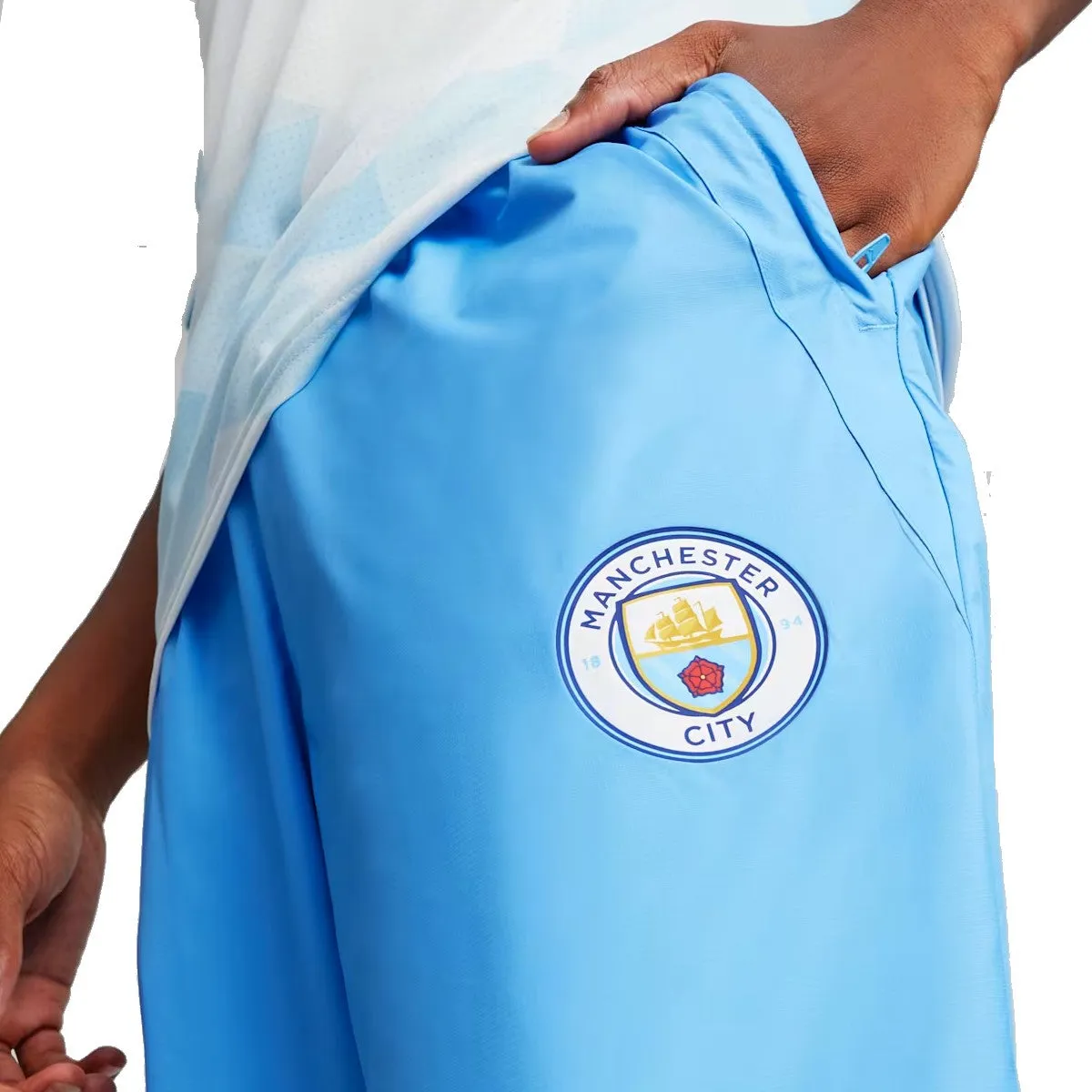 Manchester City light blue pre-match presentation tracksuit 2023/24 - Puma