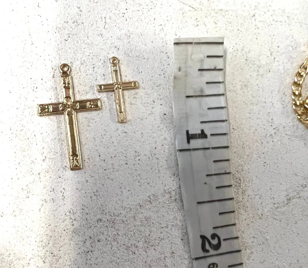 MEDIUM CROSS