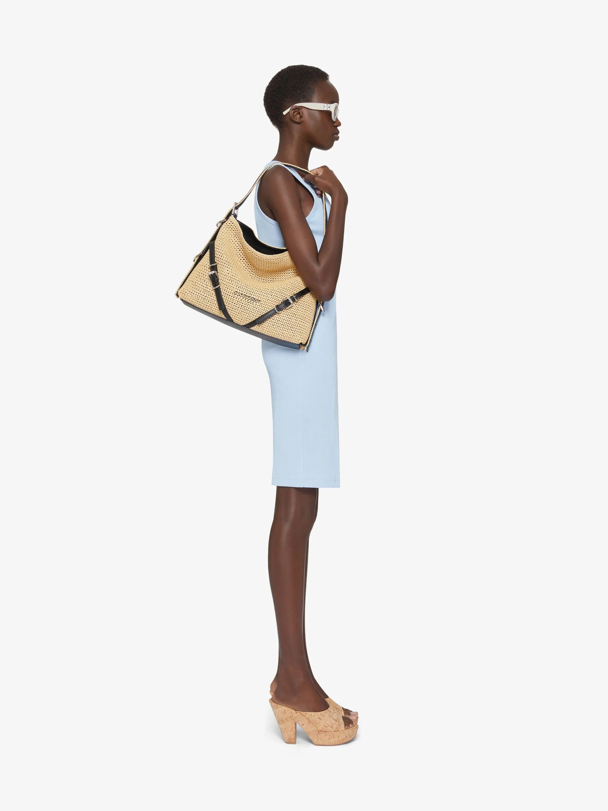 Medium Voyou Bag In Raffia