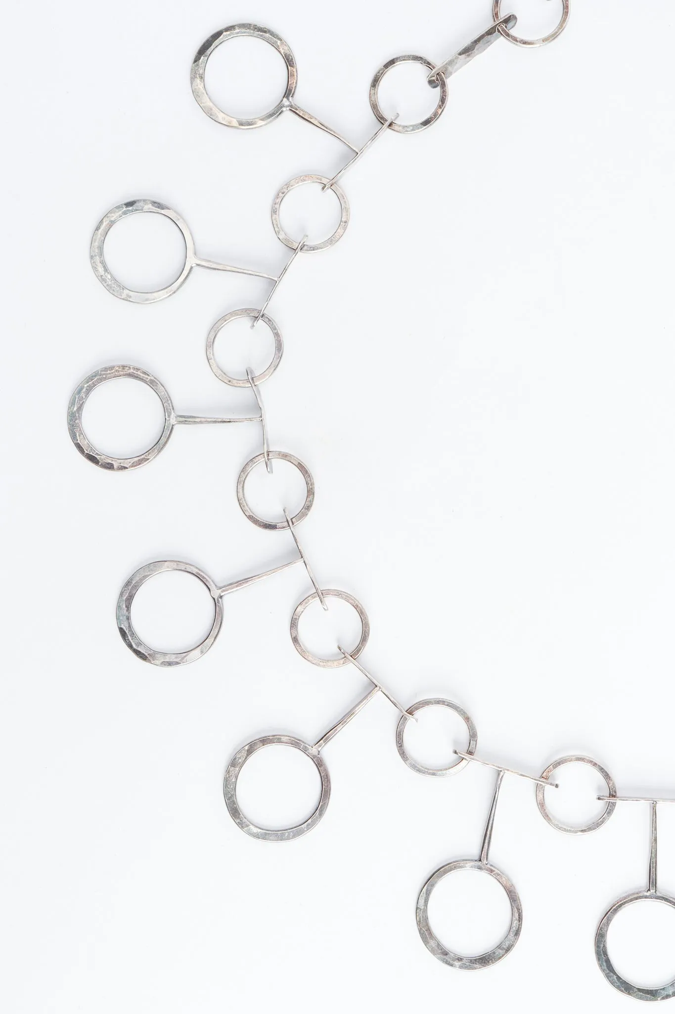 Mod Hammered Circle Link Necklace