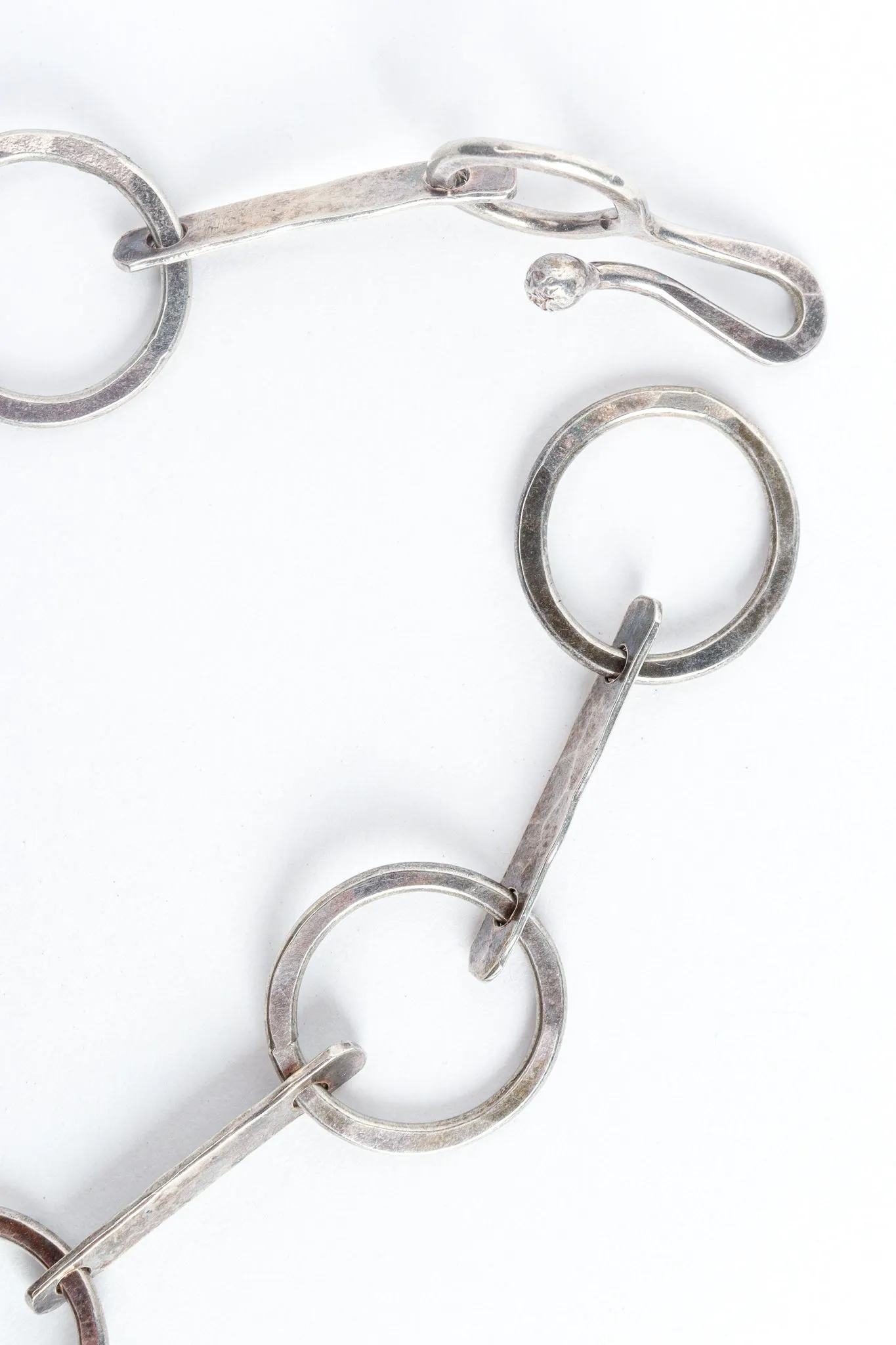 Mod Hammered Circle Link Necklace
