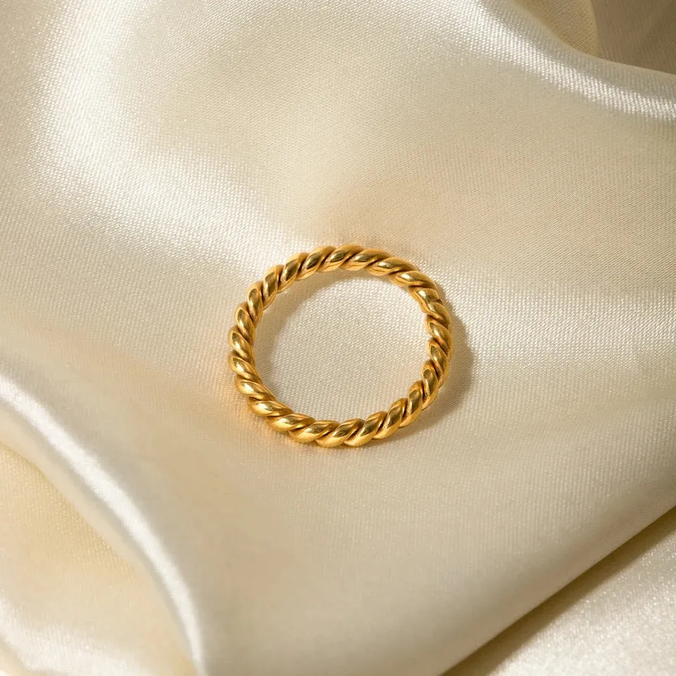 Modern Twist Ring