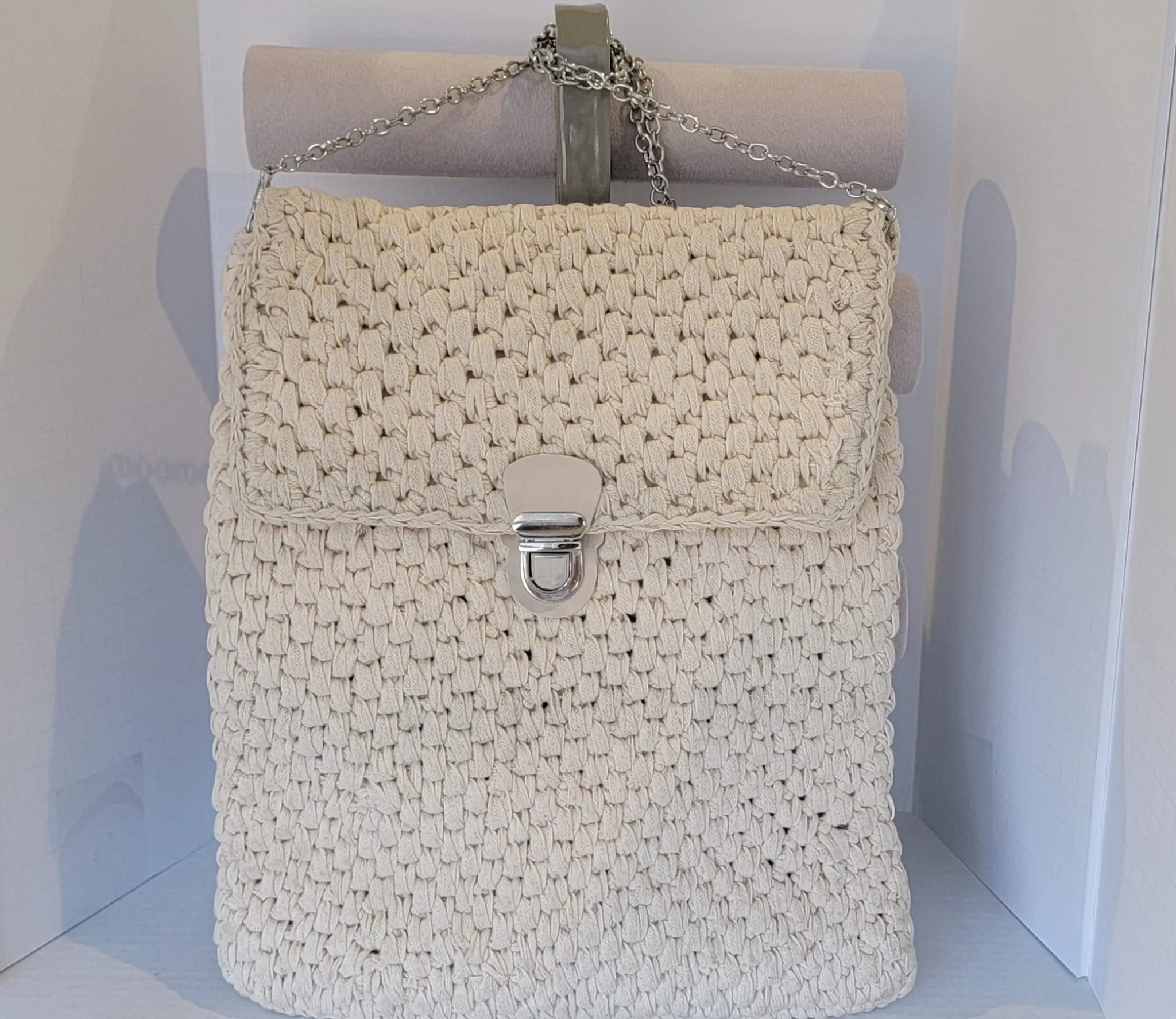 MYUS124 - Cream Color Crochet Bag with a metal handle