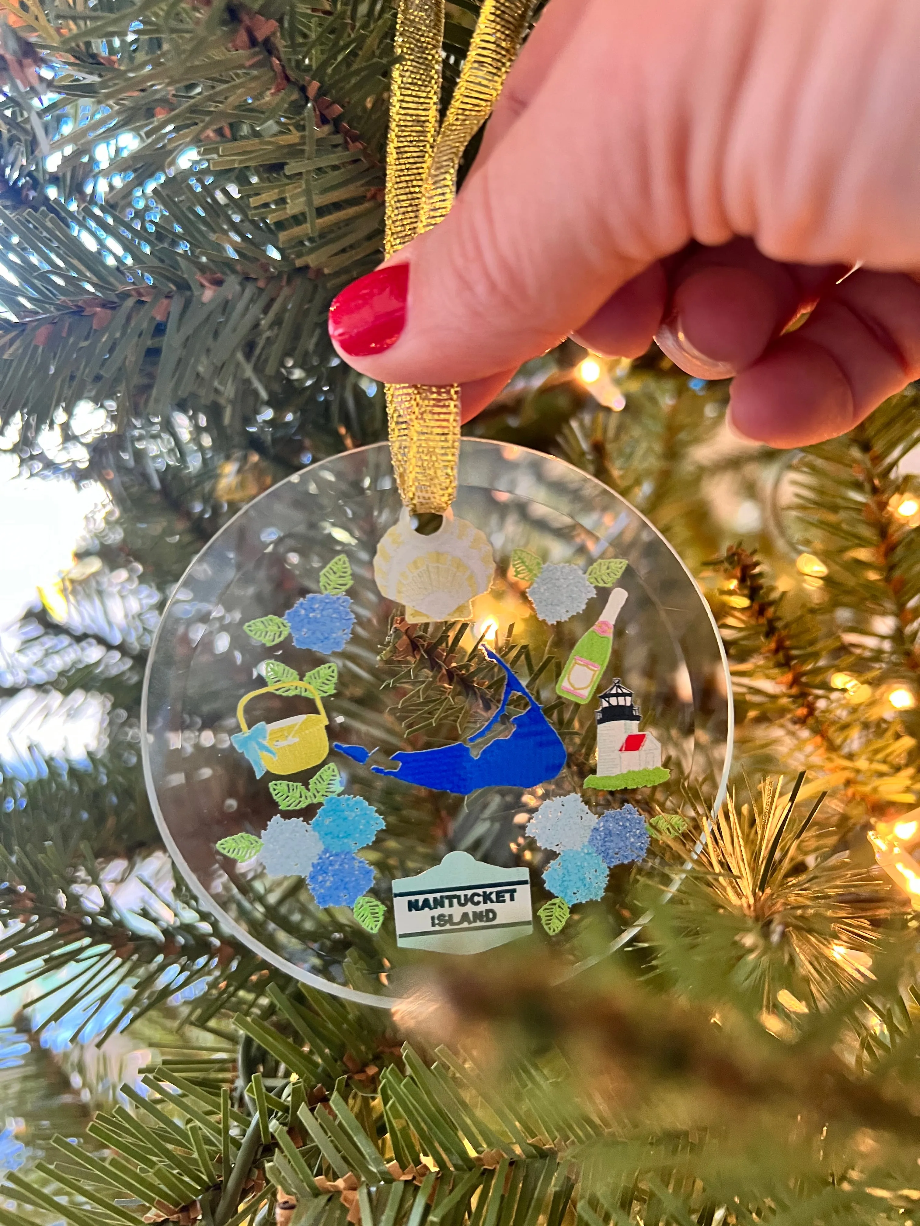 Nantucket Crest Ornament - Clear Glass (Round)