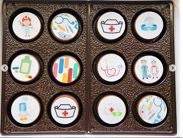Nurse Themed Chocolate Covered Oreos