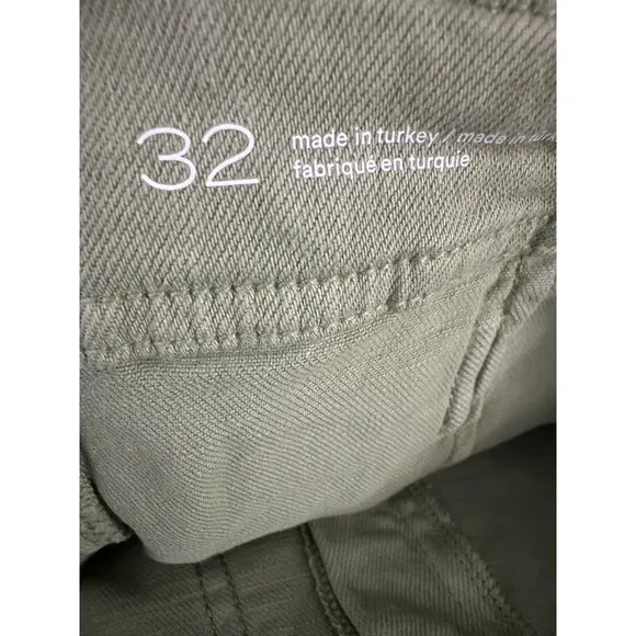 NWT Anthropologie Pilcro The Kit High Rise Utility Shorts Moss Green Sz 32