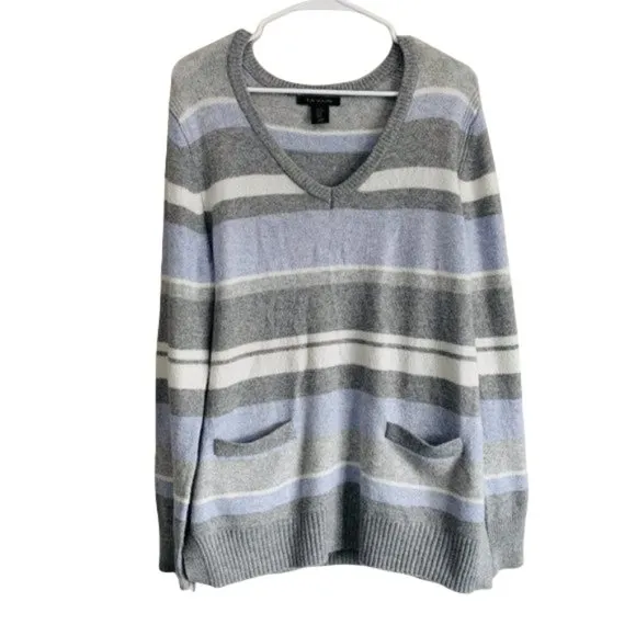 NWT Tahari Striped V-Neck Pocketed Sweater