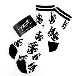 Old English Crew Socks (size 6-9)