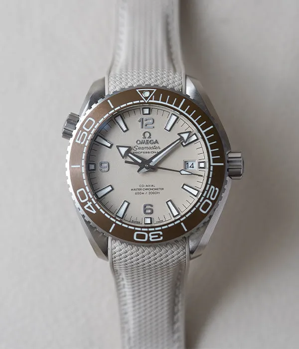 Omega Seamaster Planet Ocean 600M Khaki 215.32.44.21.09.001