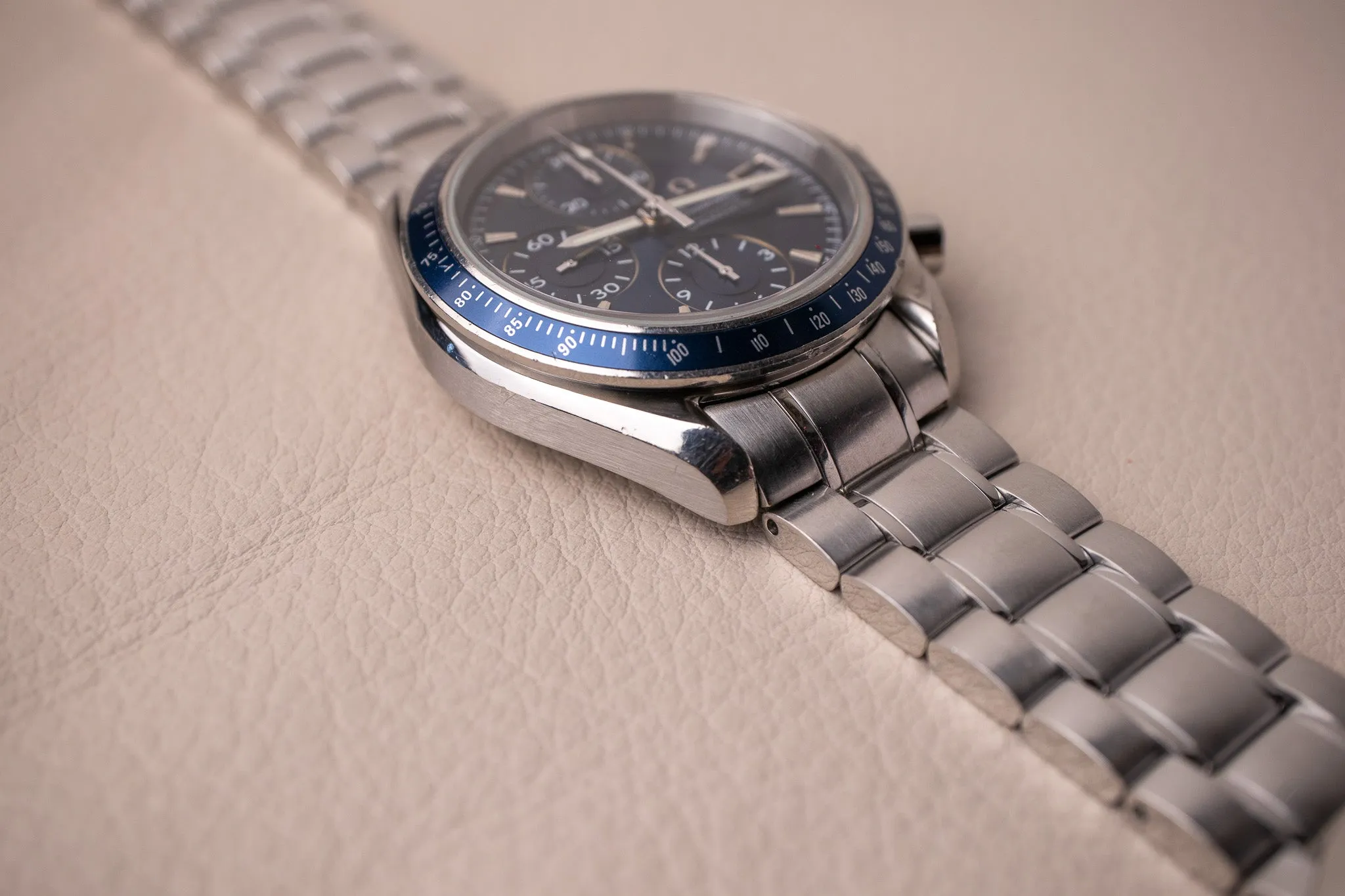 Omega Speedmaster Date 3212.80 Blue Dial