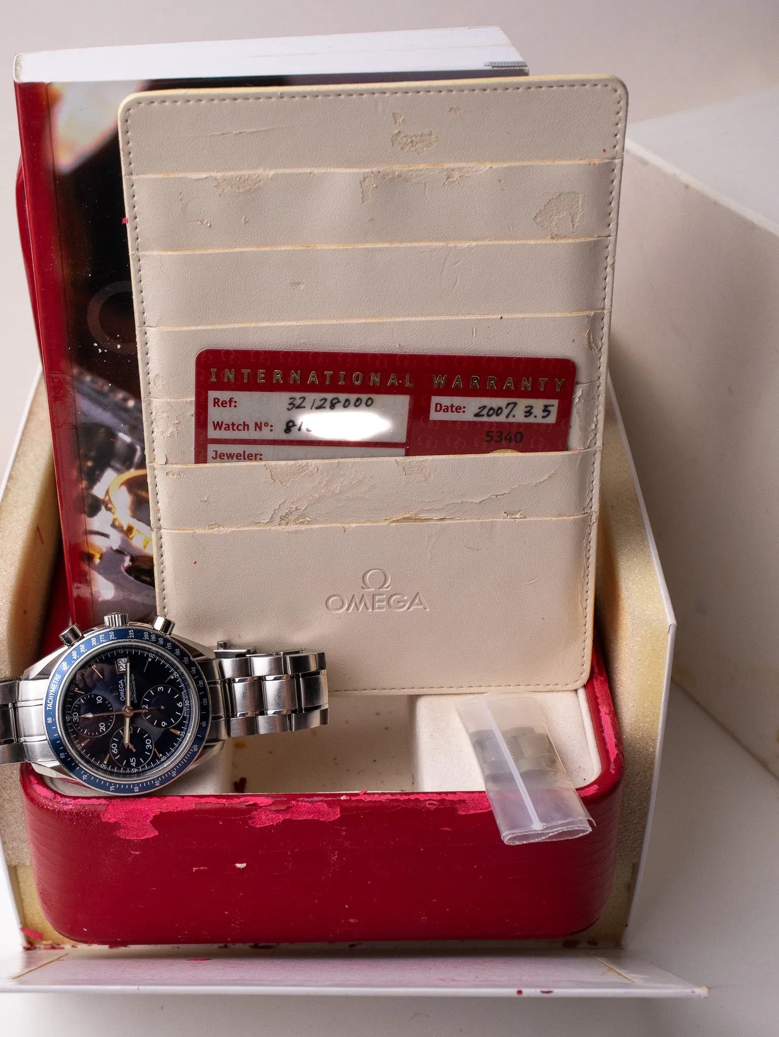 Omega Speedmaster Date 3212.80 Blue Dial