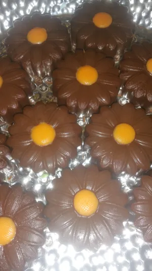 Oreo Cookies - Chocolate Covered/Dipped (Daisy Sunflower)