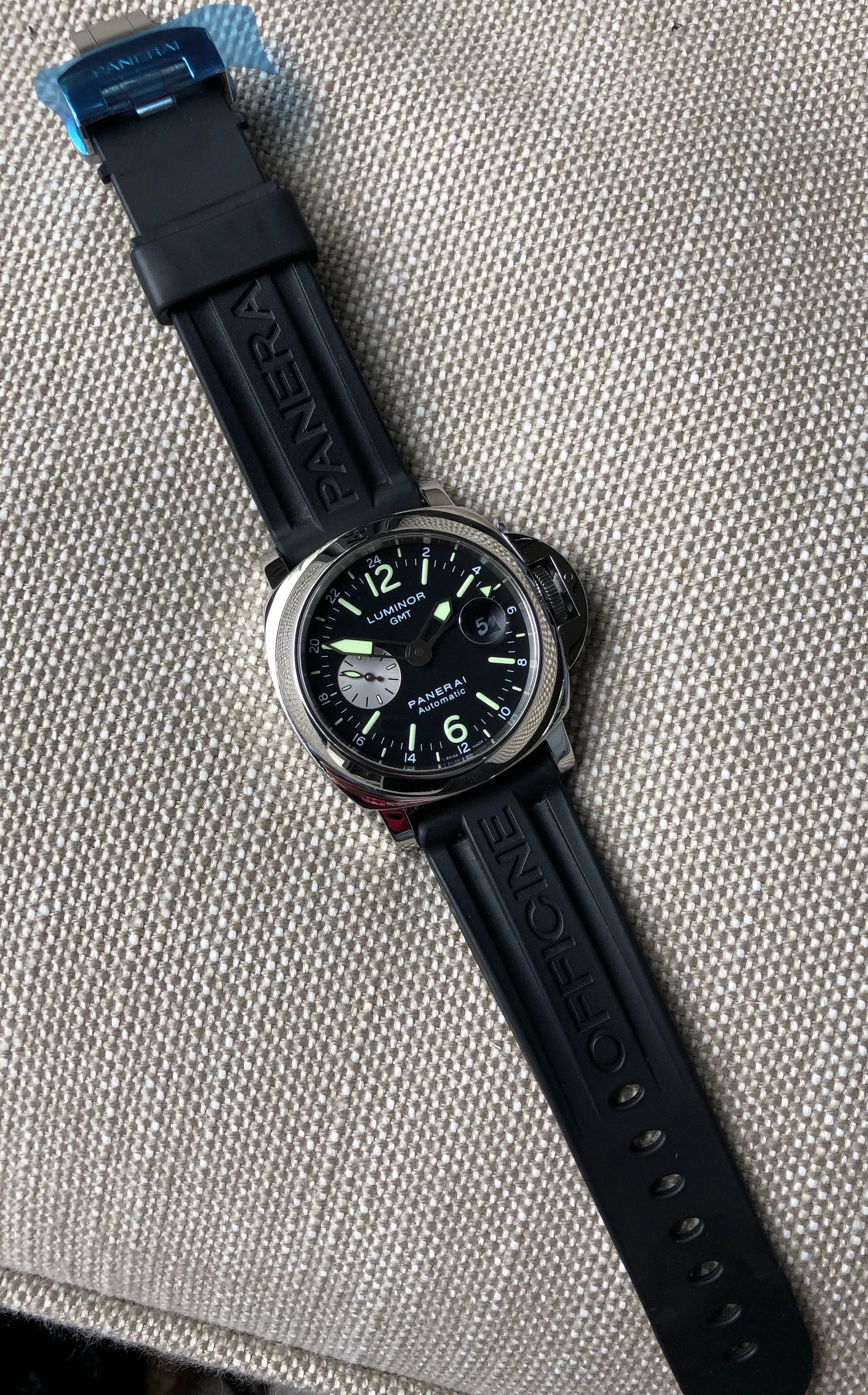 Panerai Luminor GMT PAM 88 Automatic Stainless Steel 44mm Wristwatch Box Papers