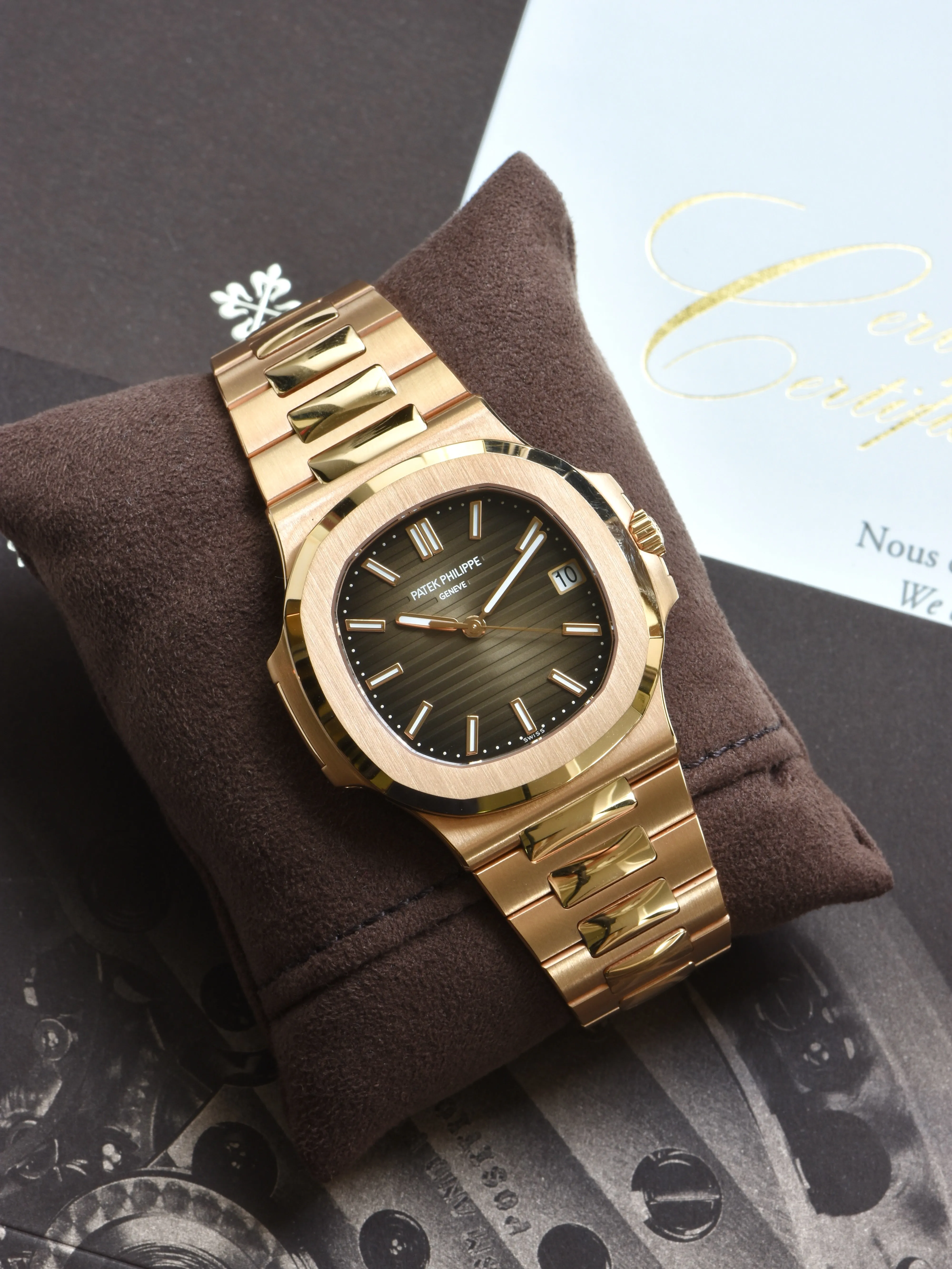 Patek Philippe Nautilus 5711/1R-001 in Red Gold