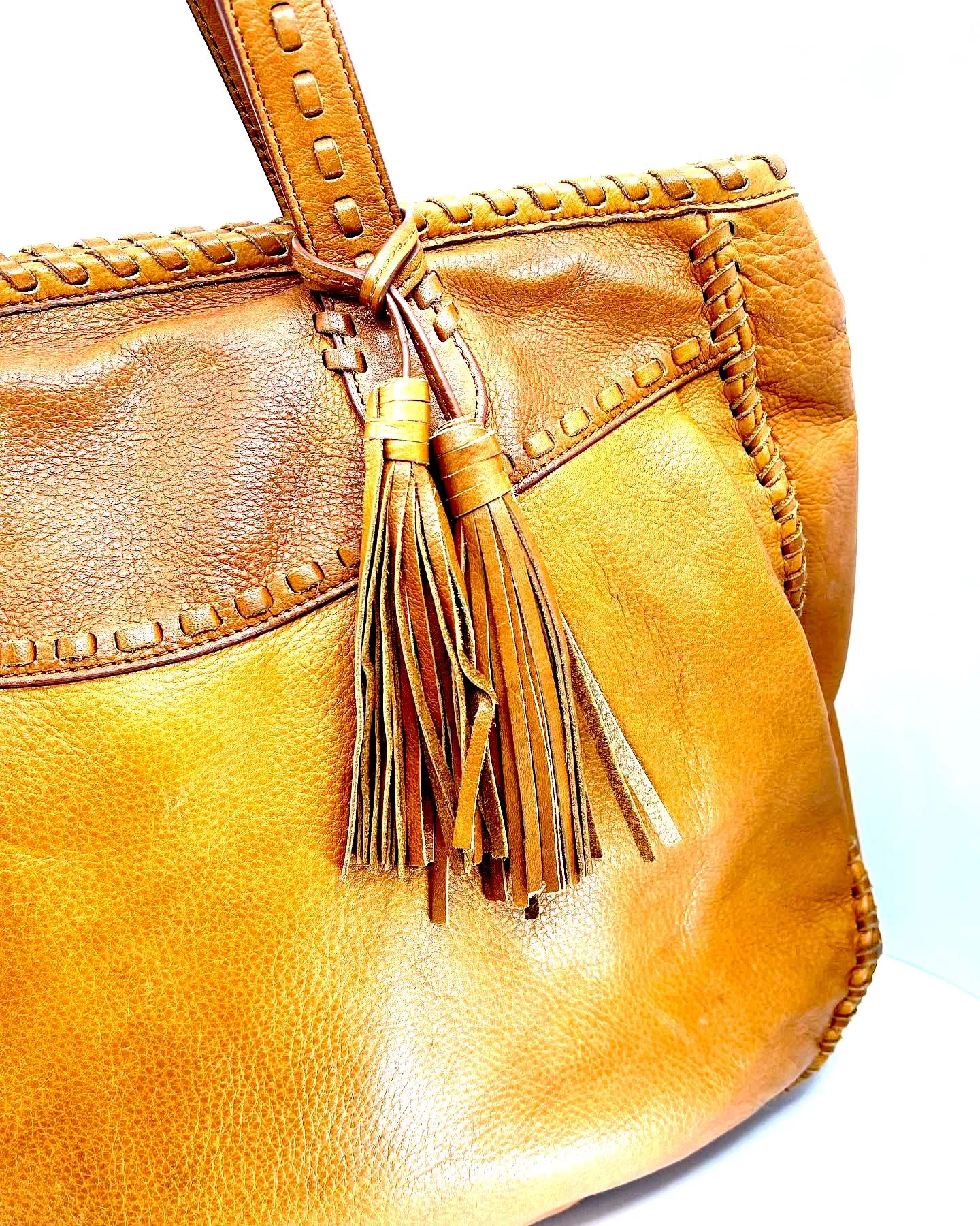 RALPH LAUREN VINTAGE COLLECTION STITCHED LEATHER SHOULDER BAG