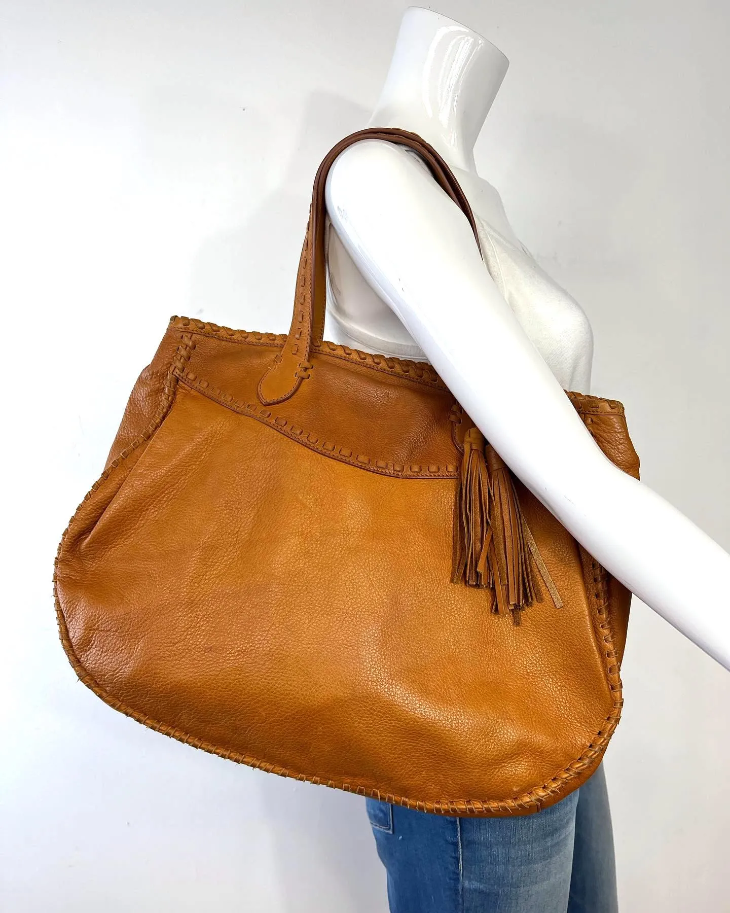 RALPH LAUREN VINTAGE COLLECTION STITCHED LEATHER SHOULDER BAG