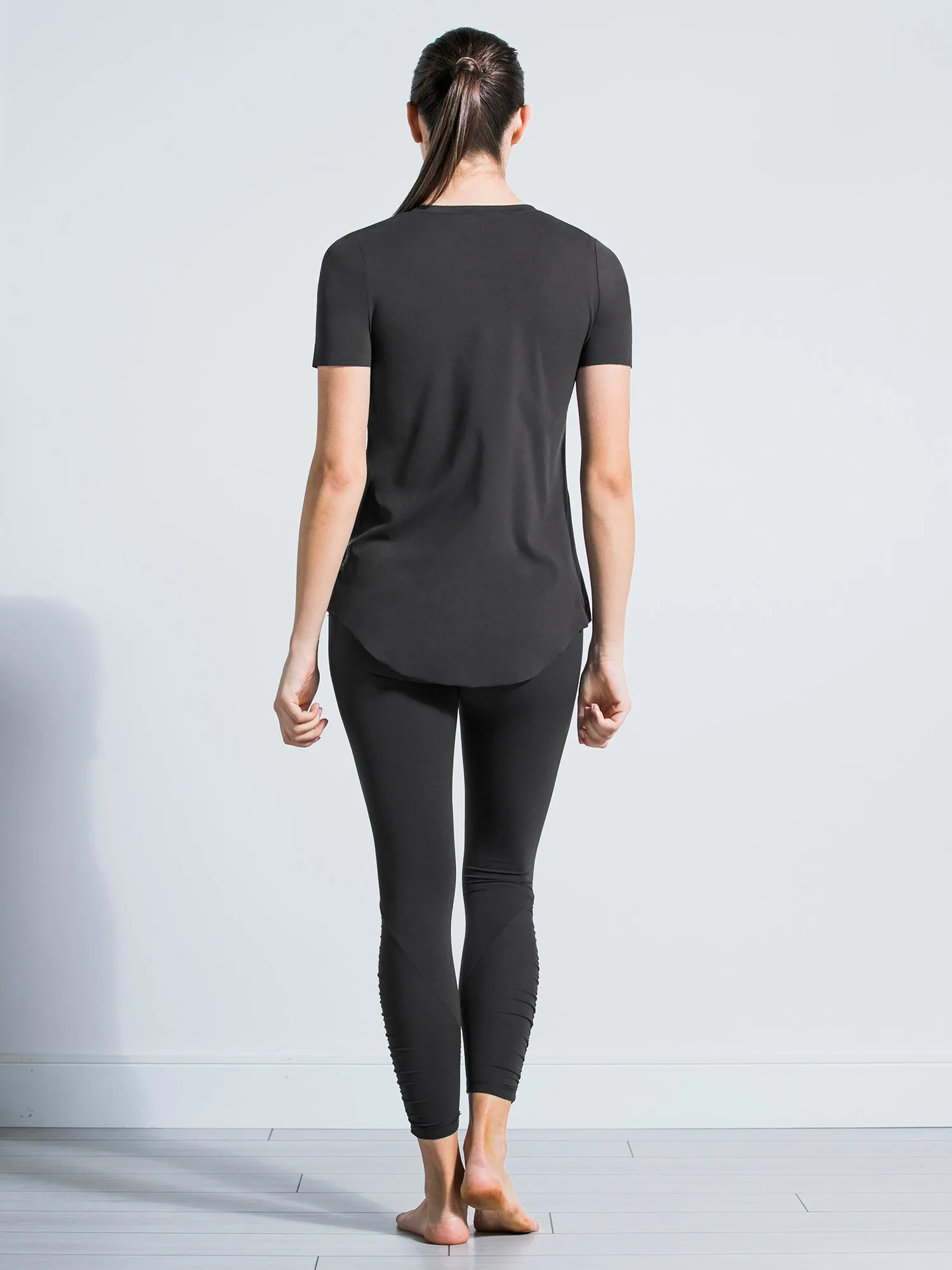 RELAXED NUDE TEE, LIMESTONE
