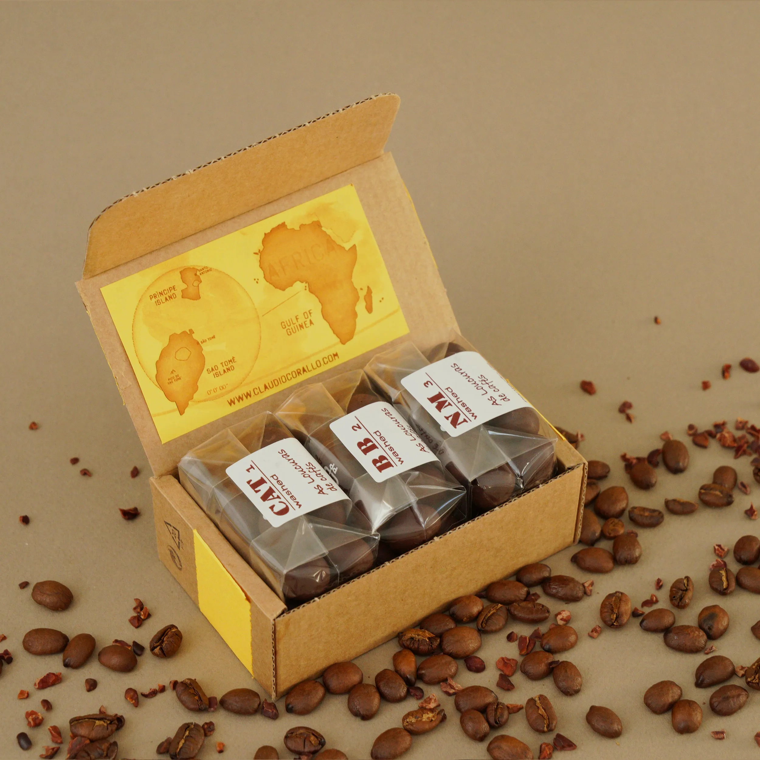 Roasted coffee beans covered with 55% chocolate