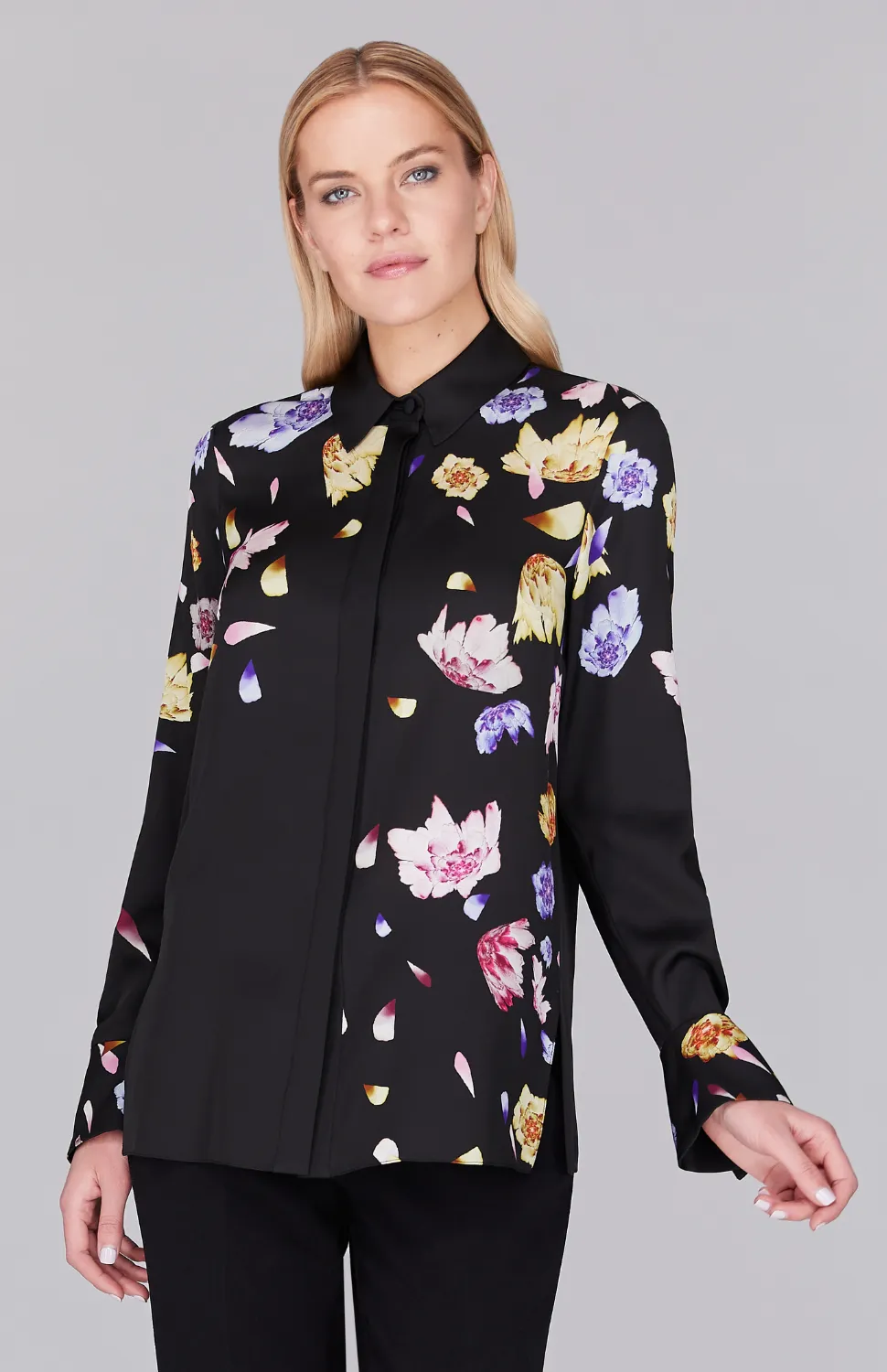 Scattered Blossom Collared Blouse w/ Relaxed Sleeve