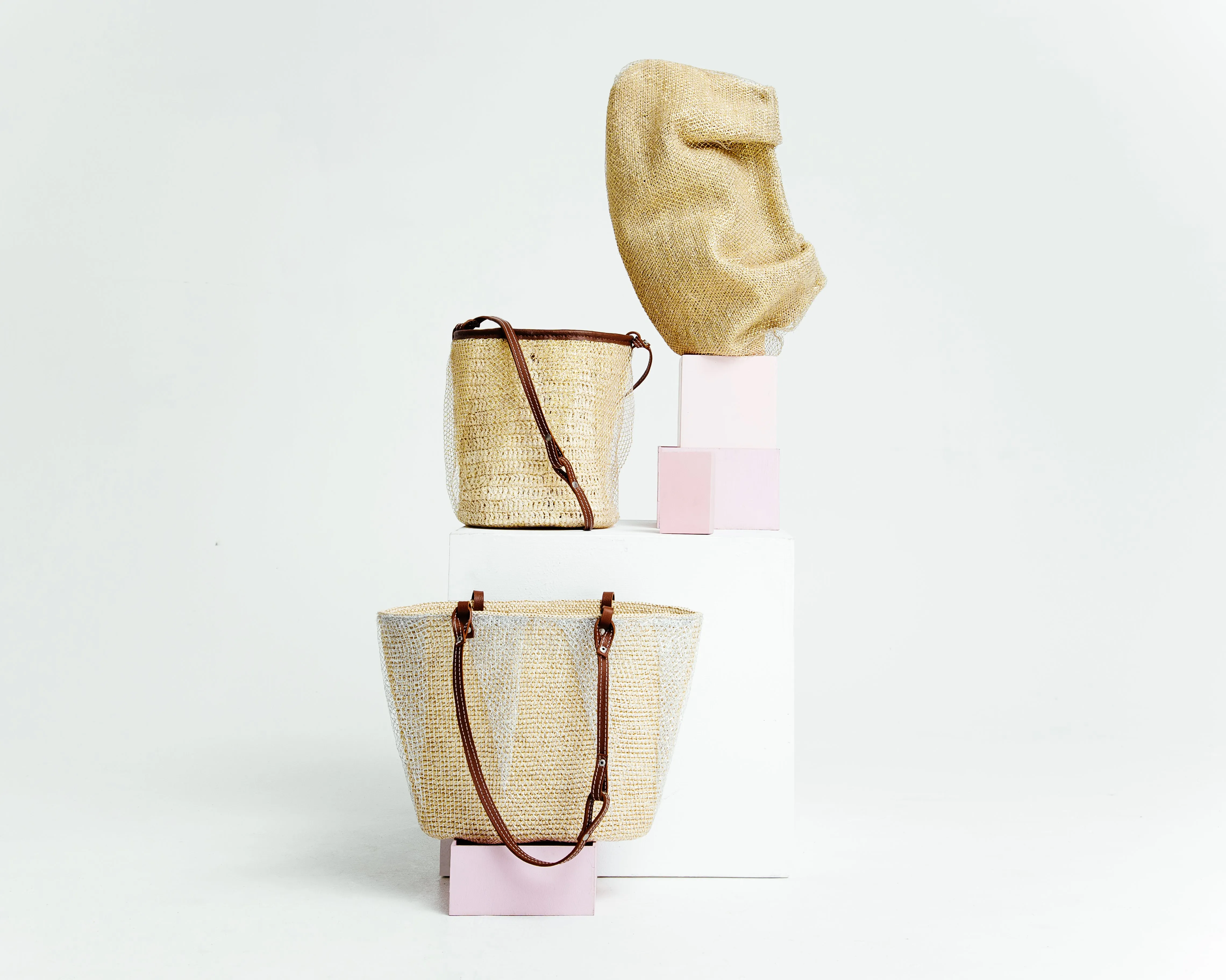 Sisal Medium Pouch