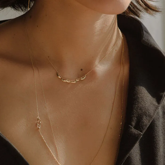 six fin necklace