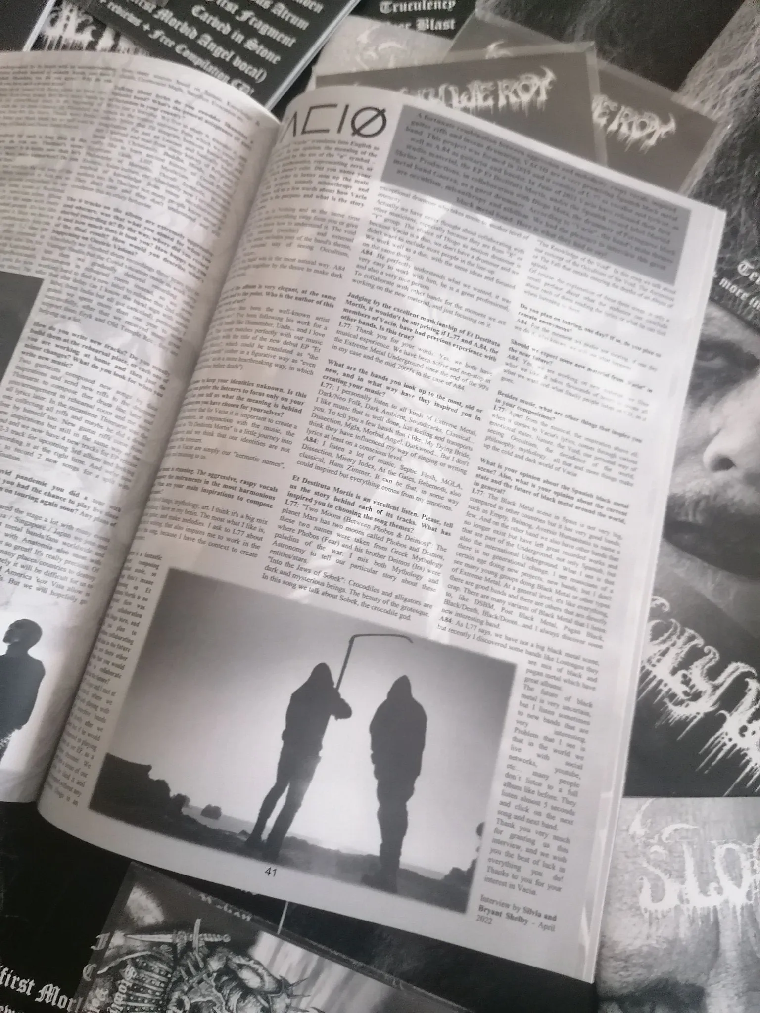 SLOWLY WE ROT Zine #19   CD
