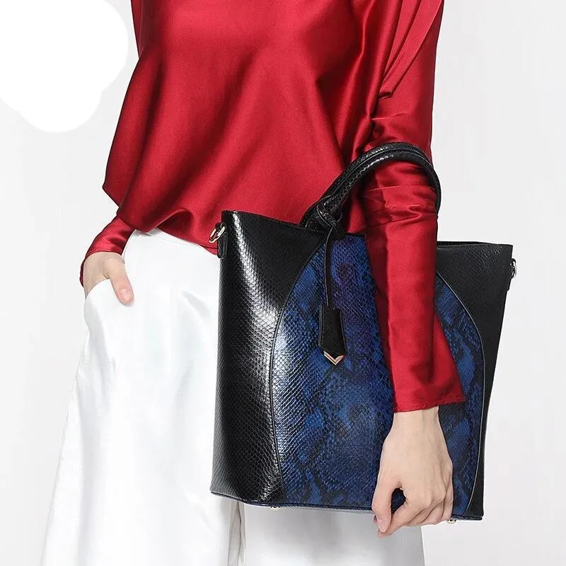 Snake Skin Pattern Leather Shoulder Bag