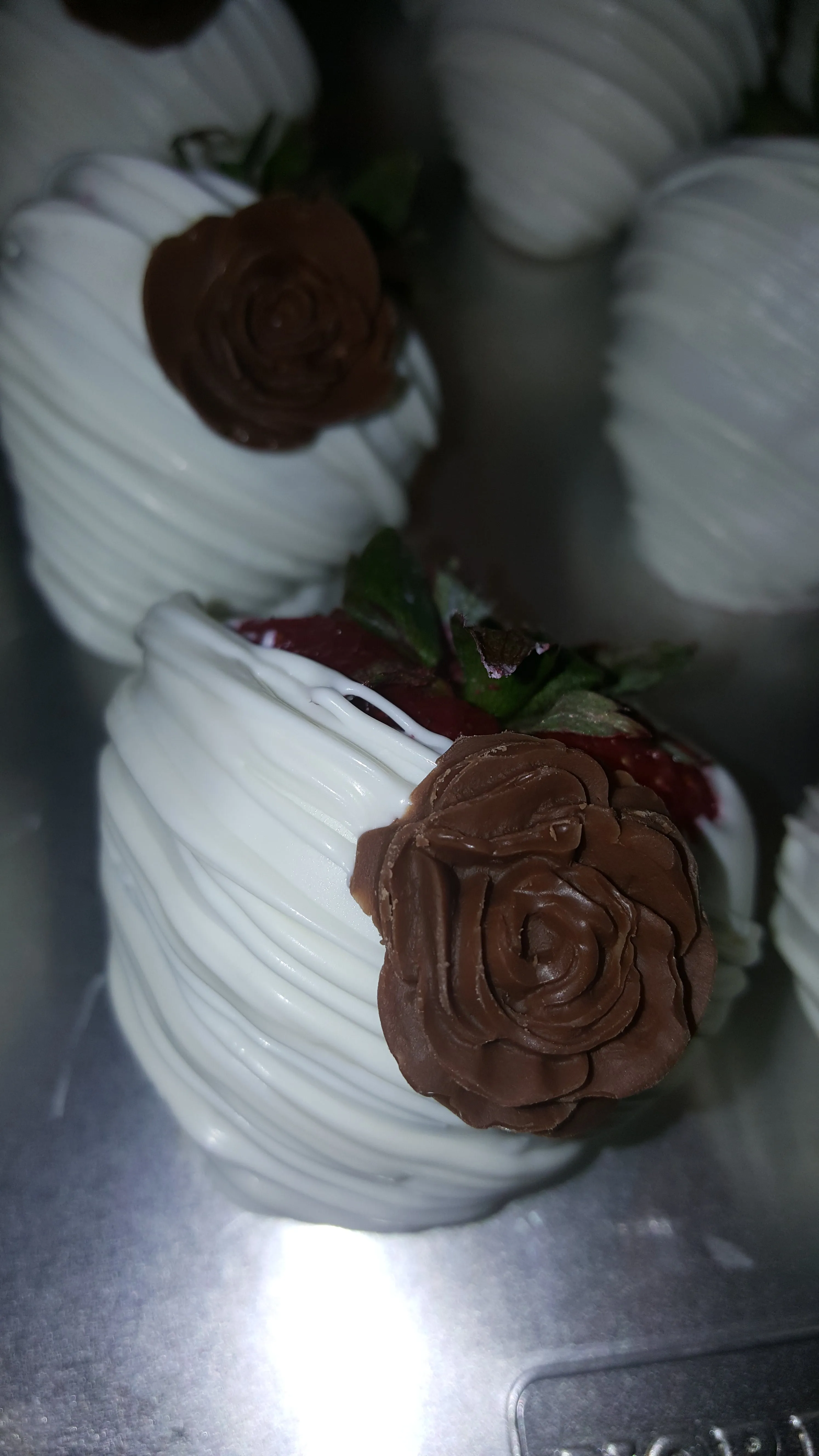 Strawberries - Chocolate Covered/Dipped