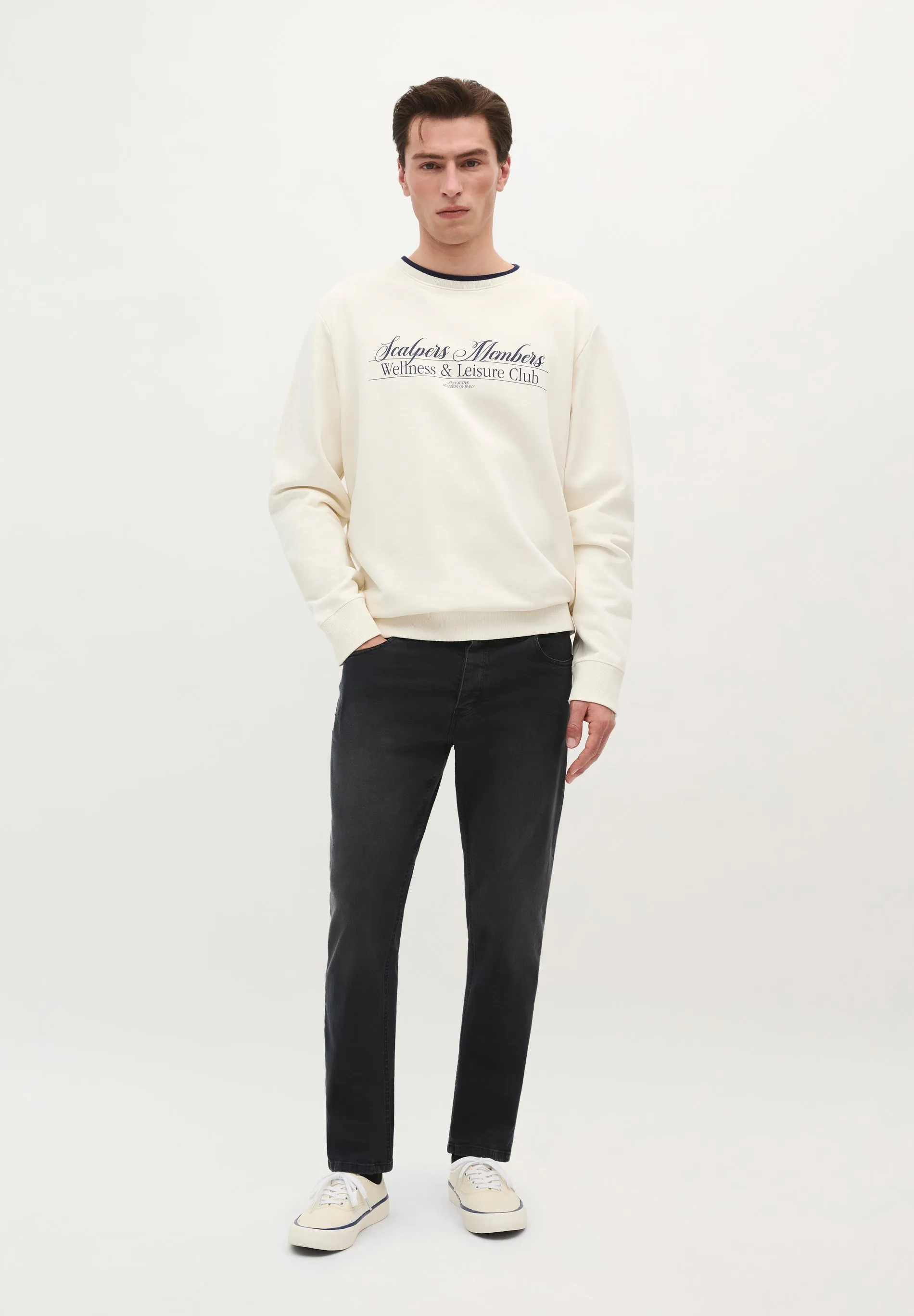 SWEATSHIRT COM GOLA EM CONTRASTE