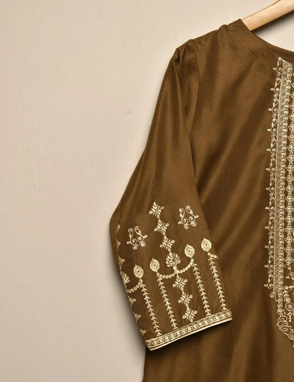 Tehwaar Winter Linen Embroidered Stitched Kurti - Scarlet Letter (TW-04B-Brown)