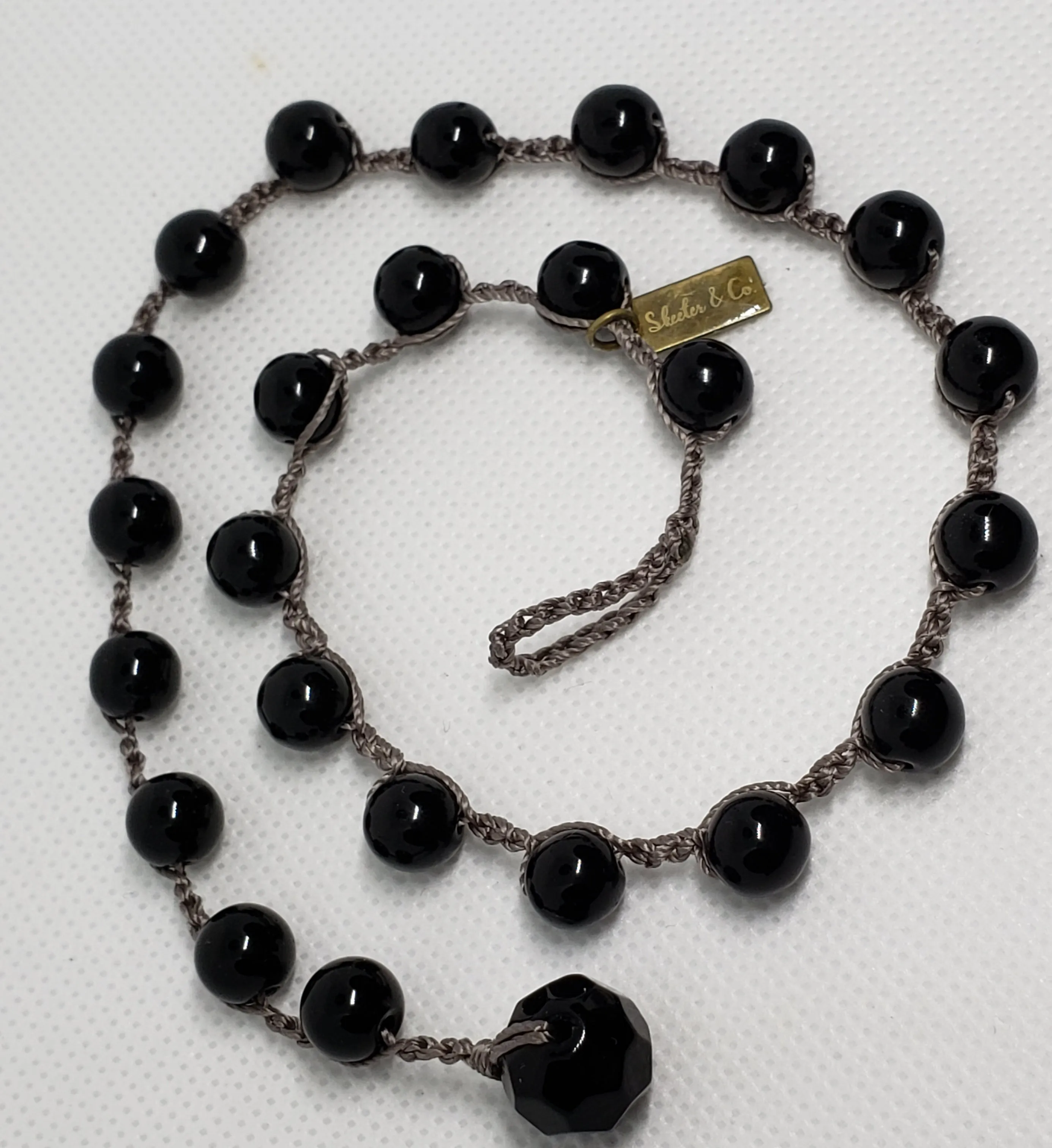 Teresa- Black Short Necklace