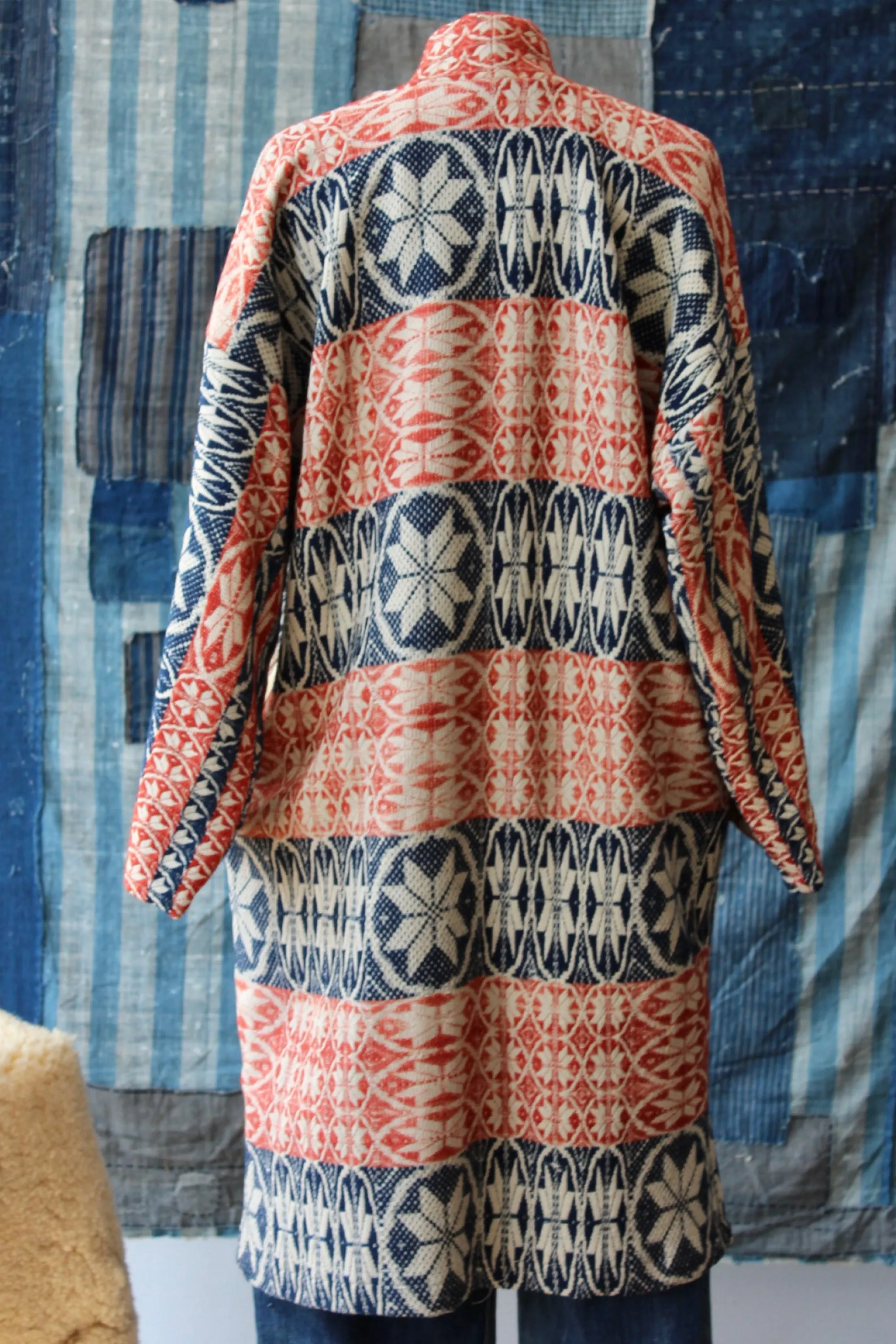 The Highlands Foundry Indigo   Red Overshot Coverlet Duster THF135