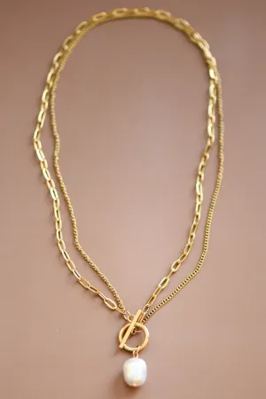 The Rochelle 18K Gold Plated Chain   Pearl Toggle Necklace