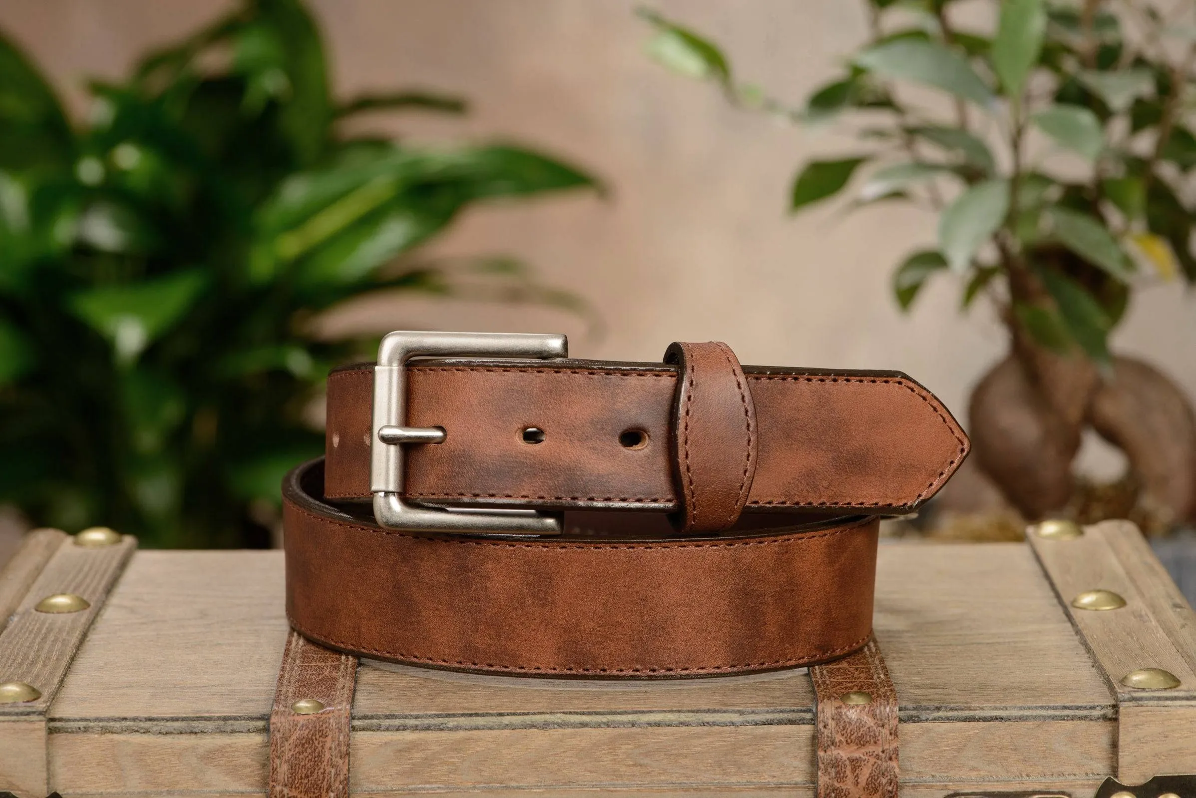 The Rockefeller: Brown Stitched Oil Tanned With Scalloped Ends 1.50"