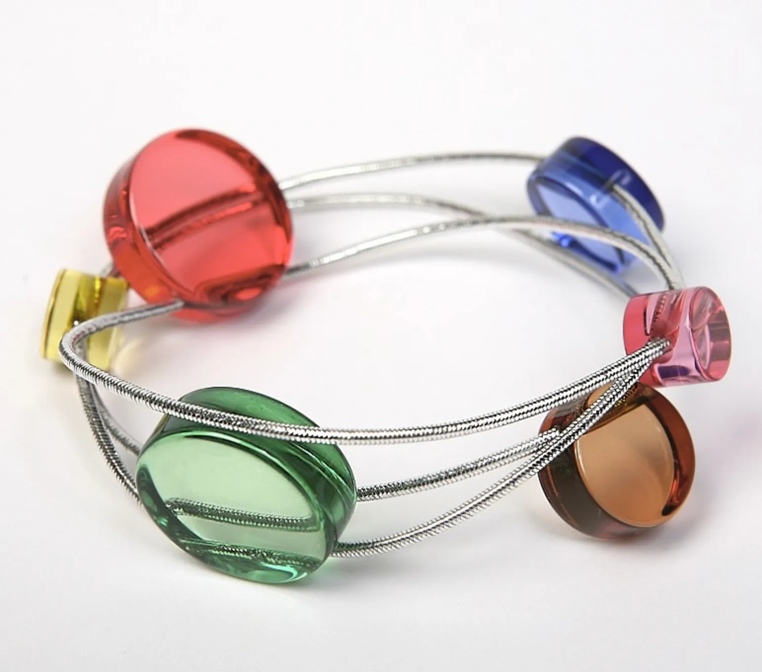 Tita Raised Circles Bracelet Mutation
