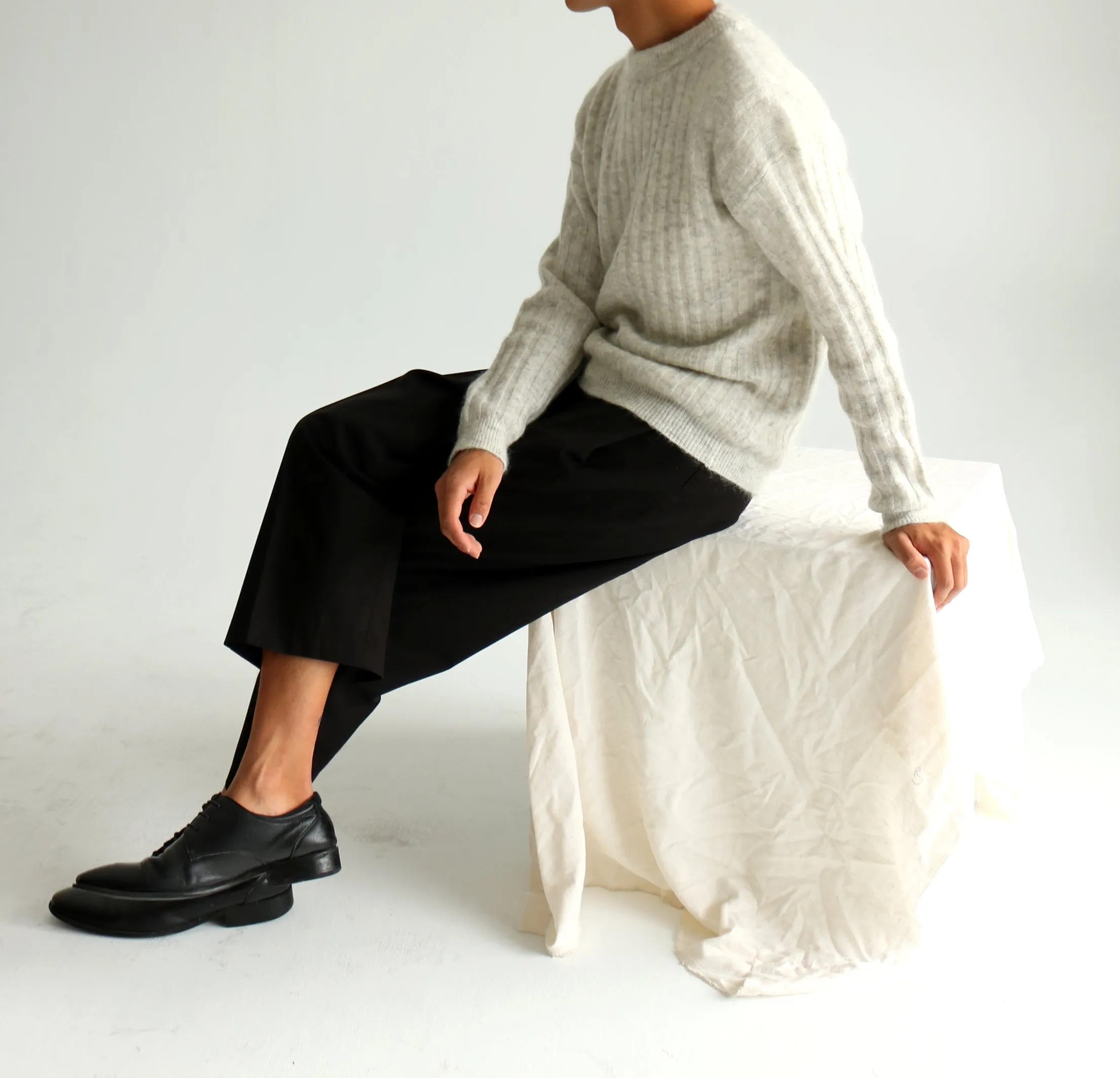 Tsu Trousers-sold out