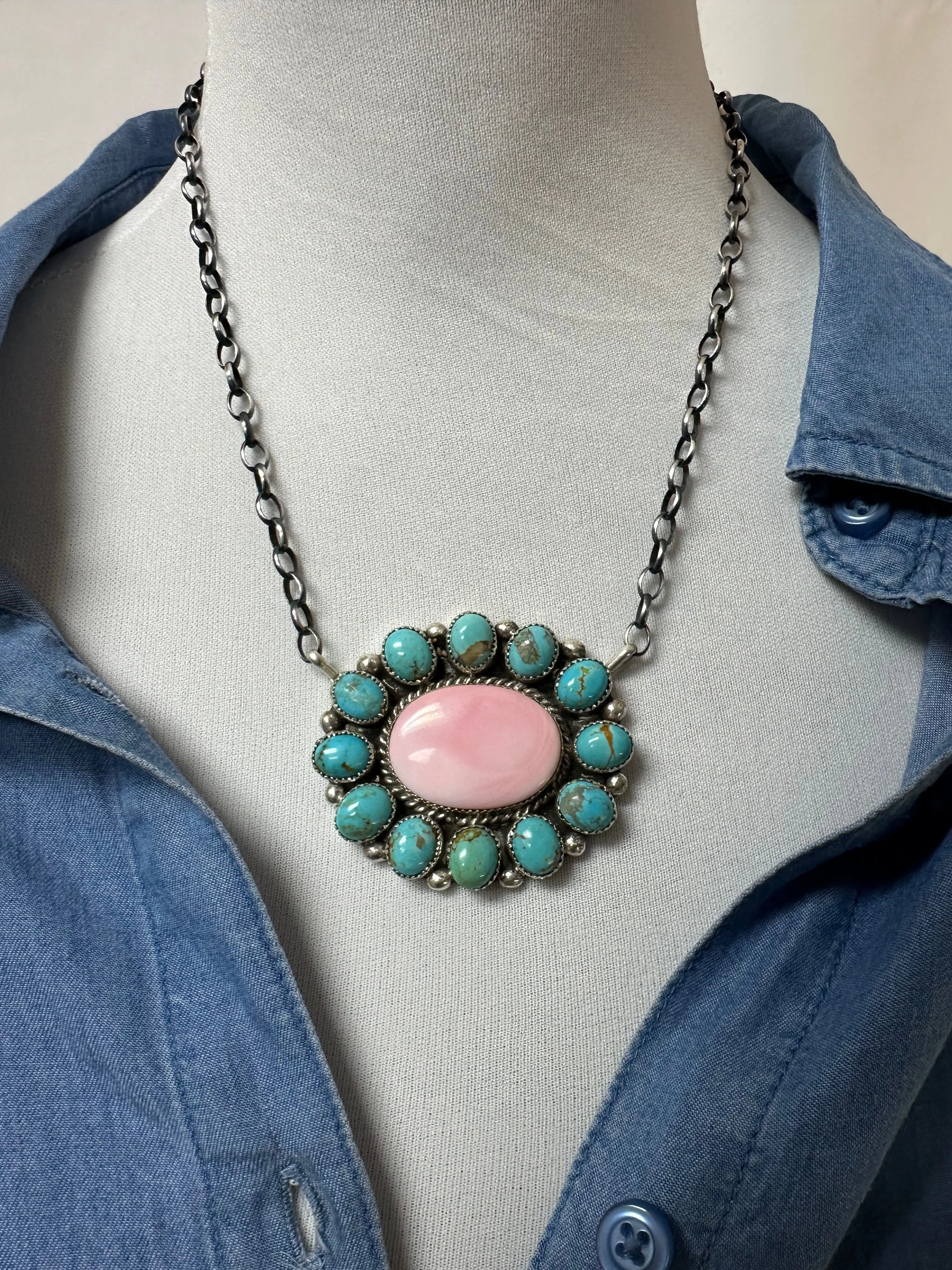 Turquoise and Pink Conch Fixed Pendant Necklace