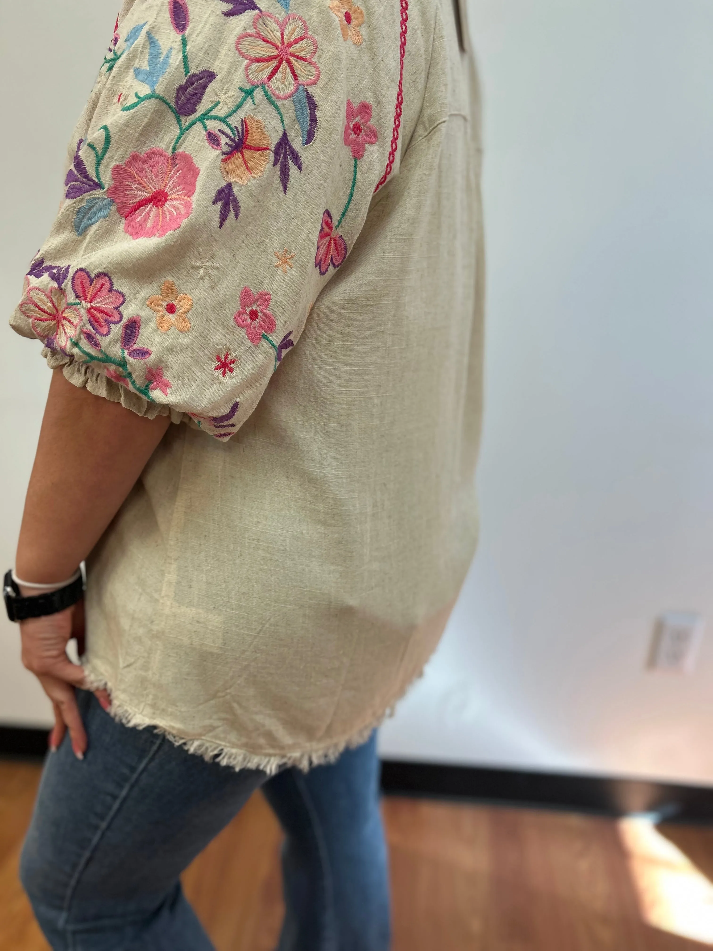 Umgee Embroidered Linen Blouse