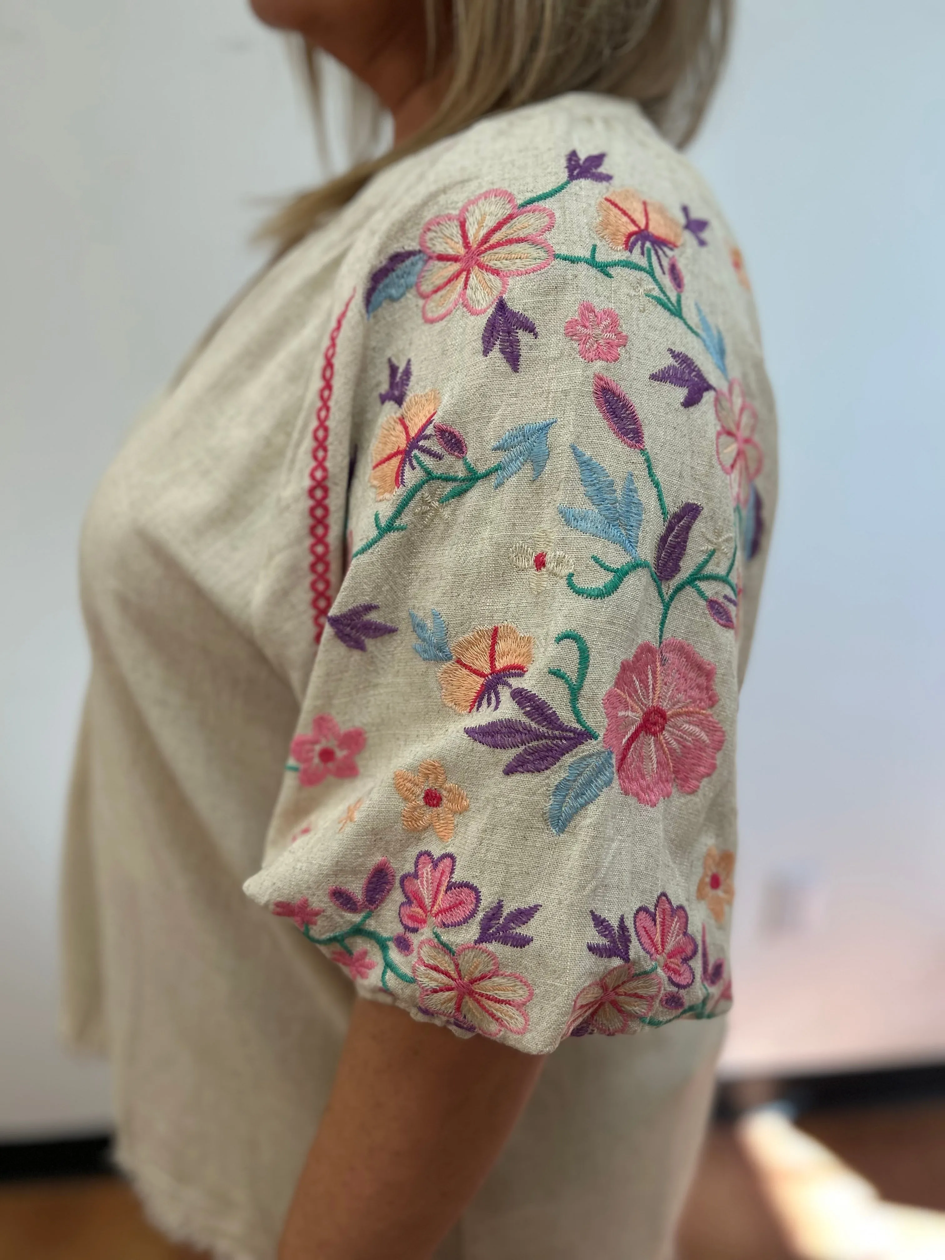 Umgee Embroidered Linen Blouse