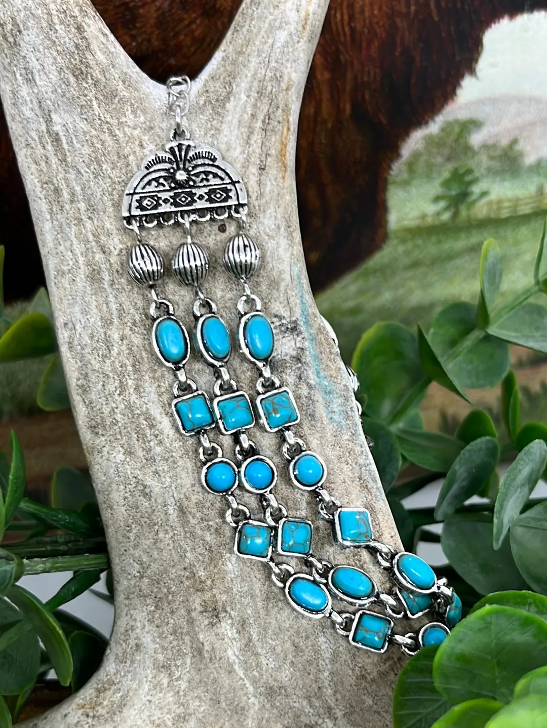 Vivid Fashion Linked Shapes 3 Strand Bracelet - Turuqoise